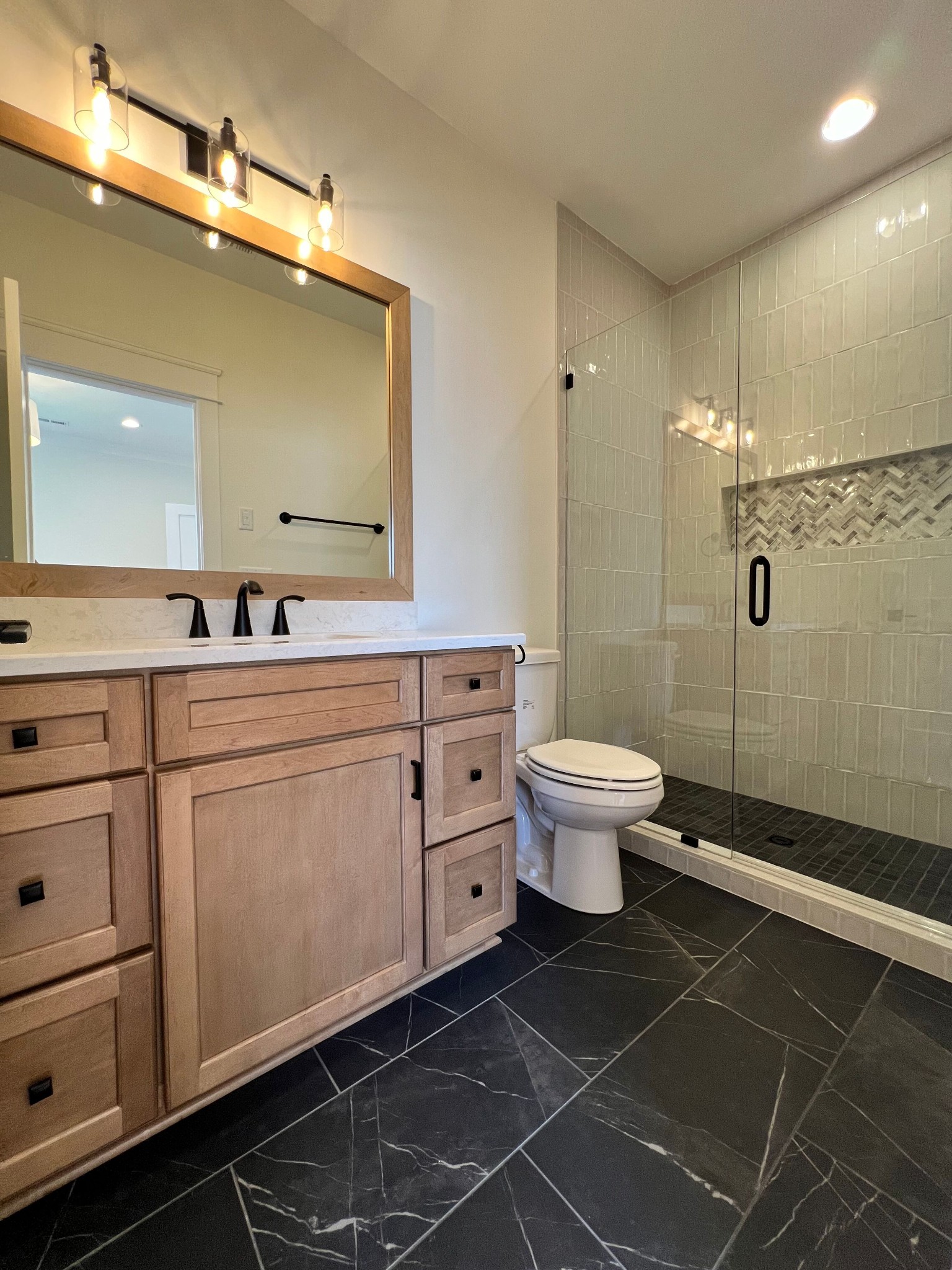 1630 Kaschlina Point