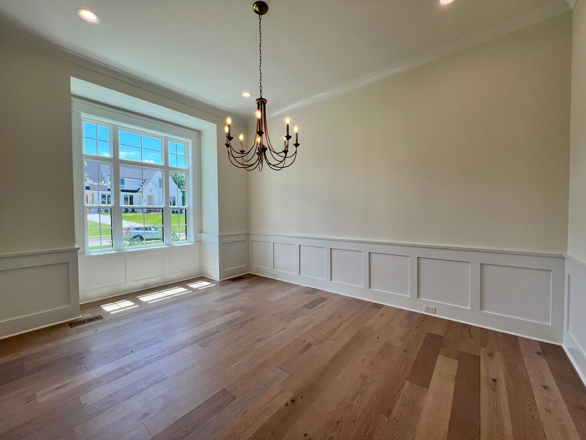 1630 Kaschlina Point