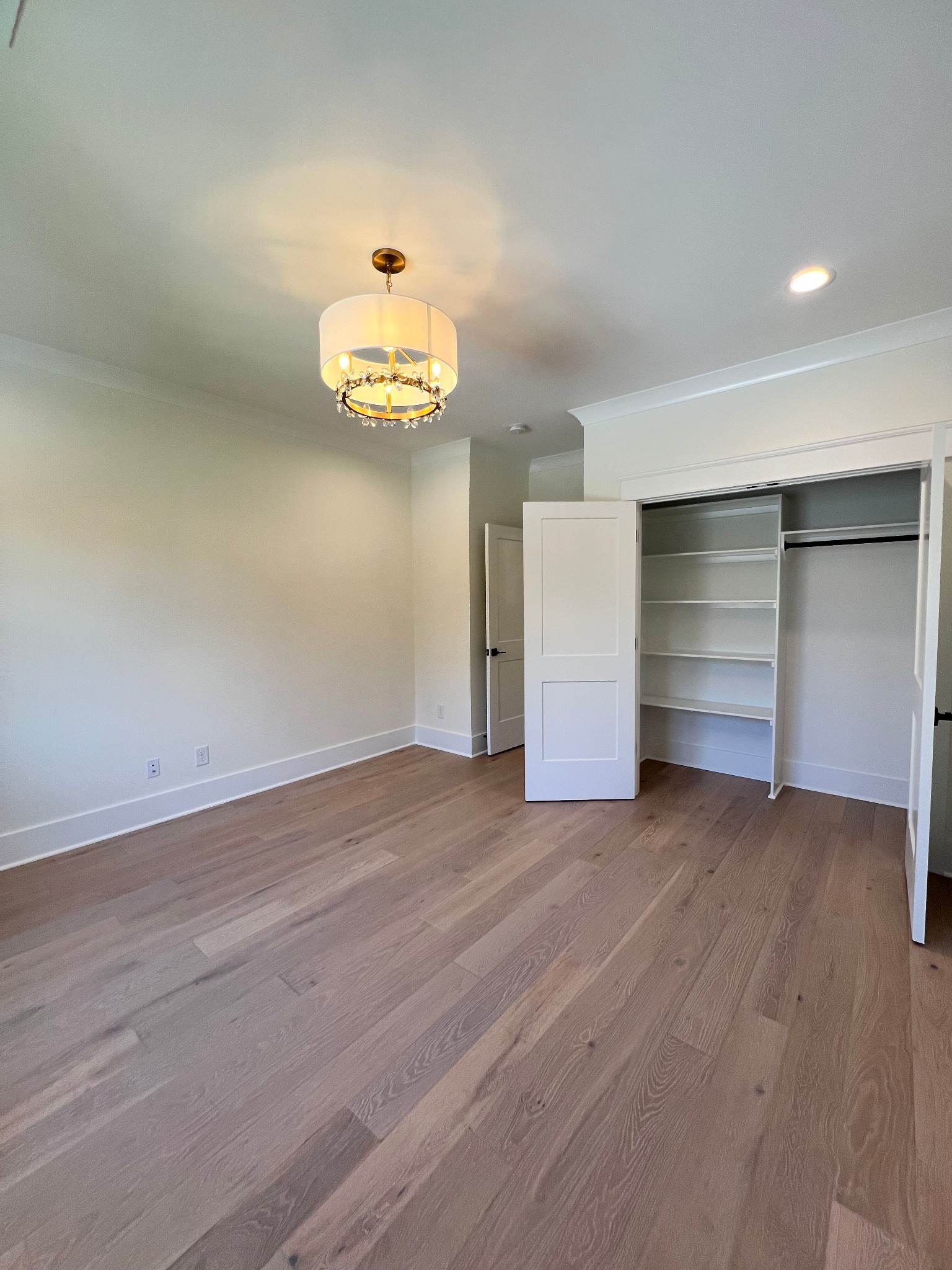 1630 Kaschlina Point