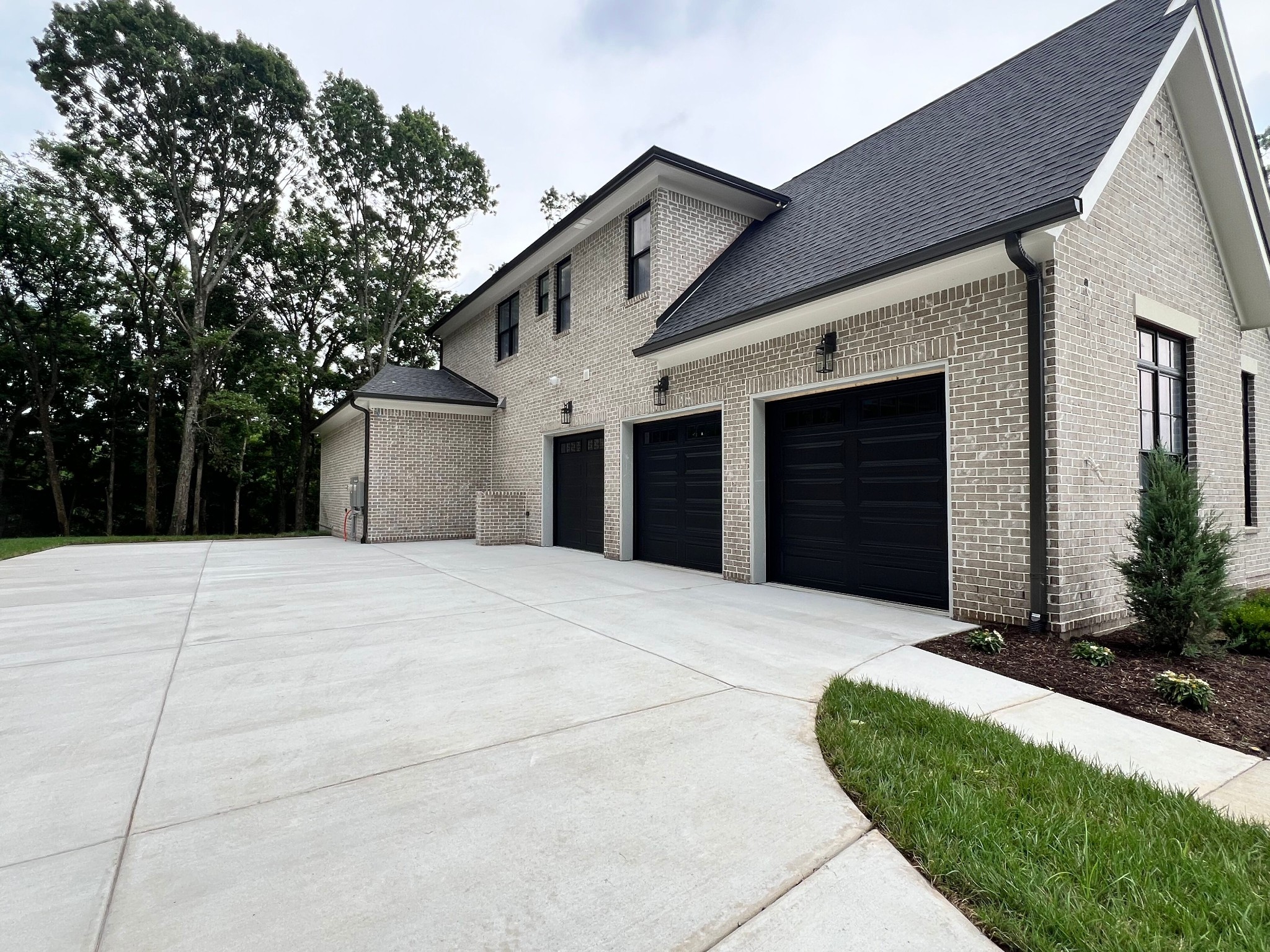 1660 Geralds Drive