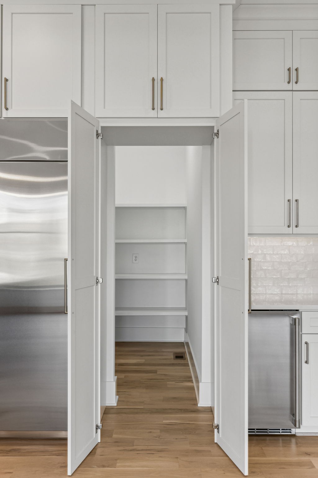 1620 Kaschlina Point