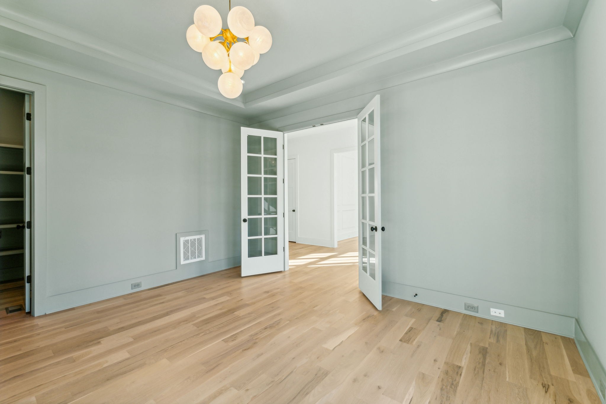 1620 Kaschlina Point