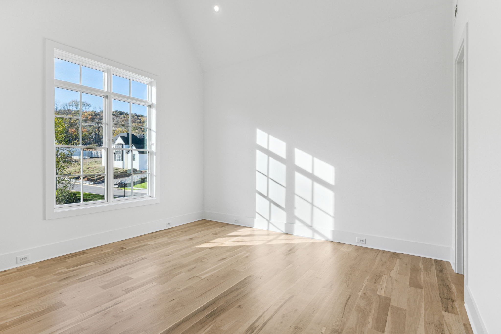 1620 Kaschlina Point