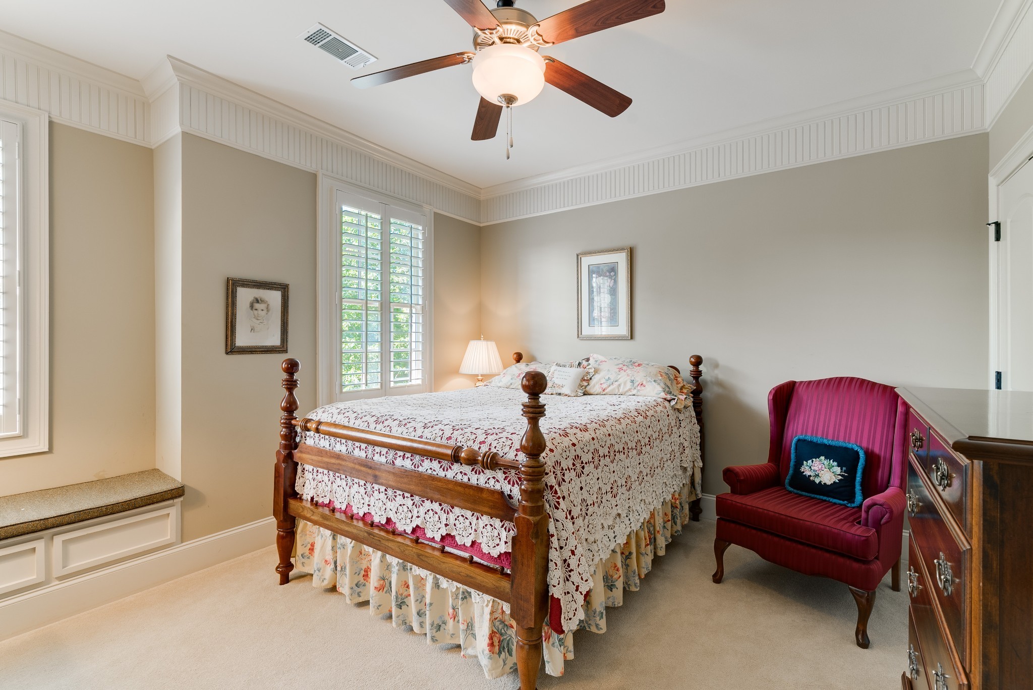 102 Stream Valley Blvd