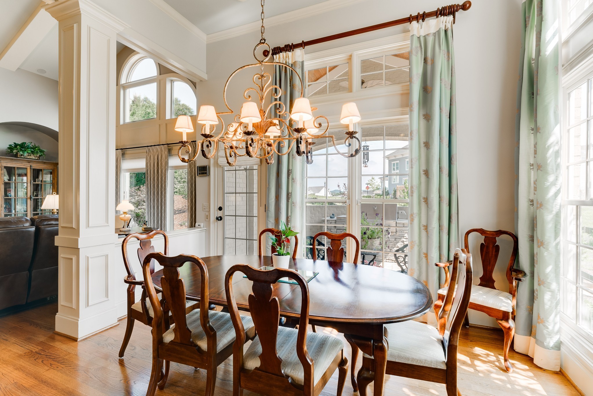 102 Stream Valley Blvd