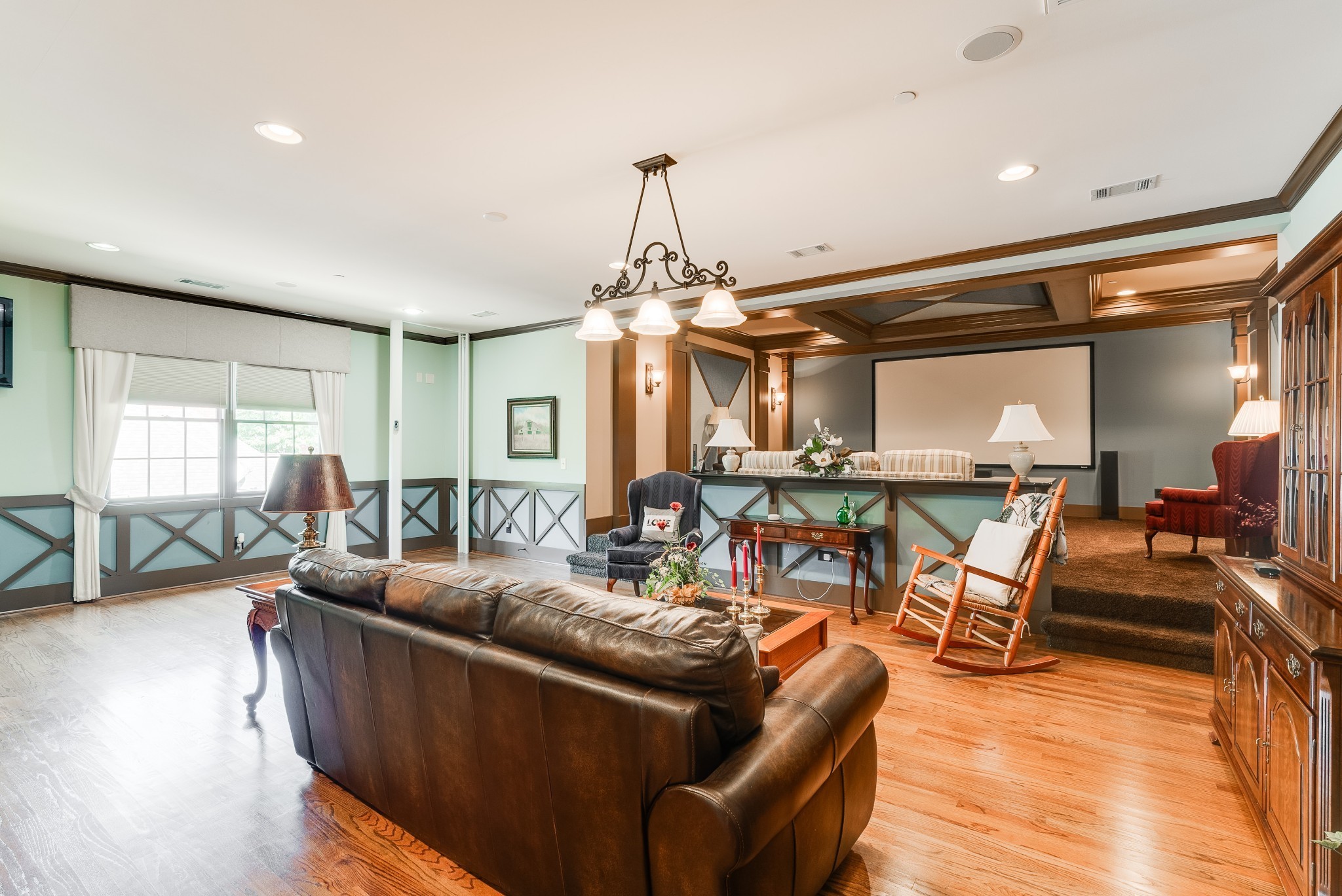 102 Stream Valley Blvd