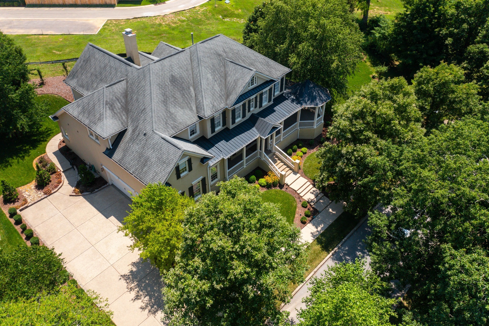 102 Stream Valley Blvd