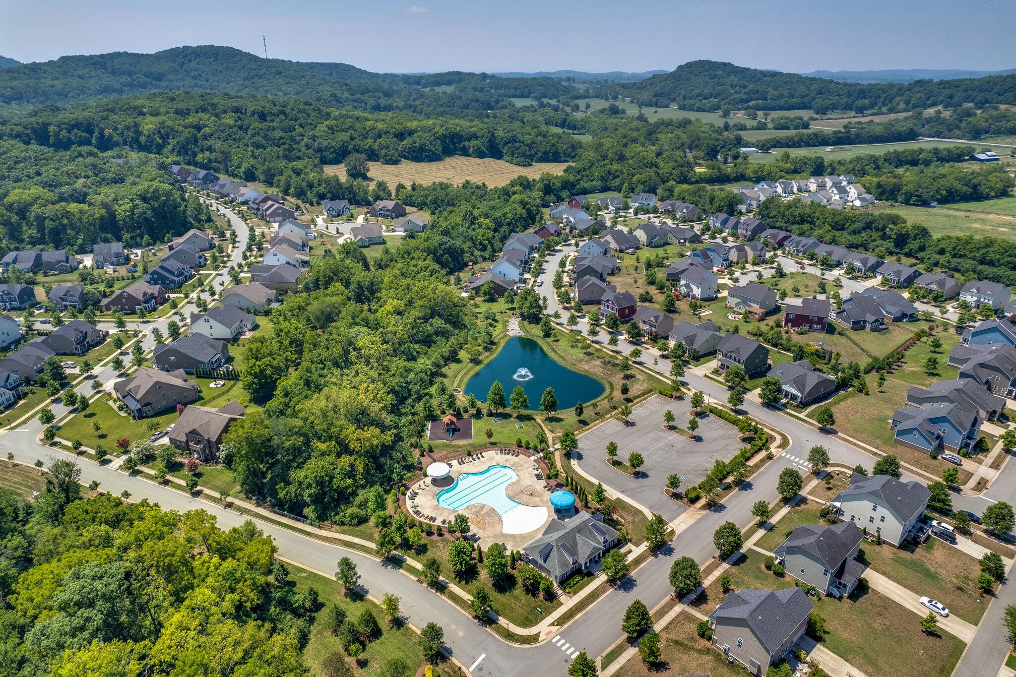 102 Stream Valley Blvd