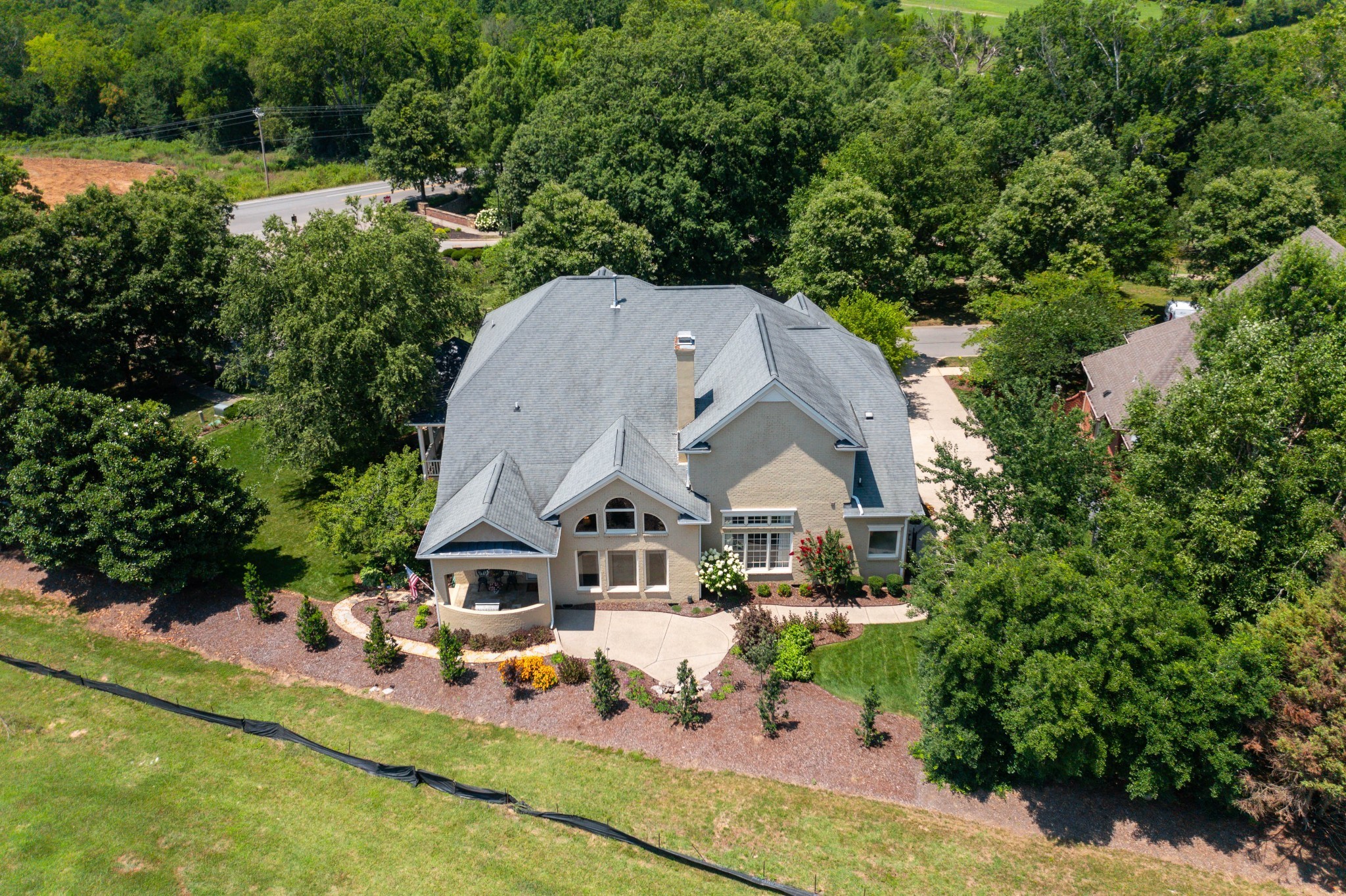 102 Stream Valley Blvd