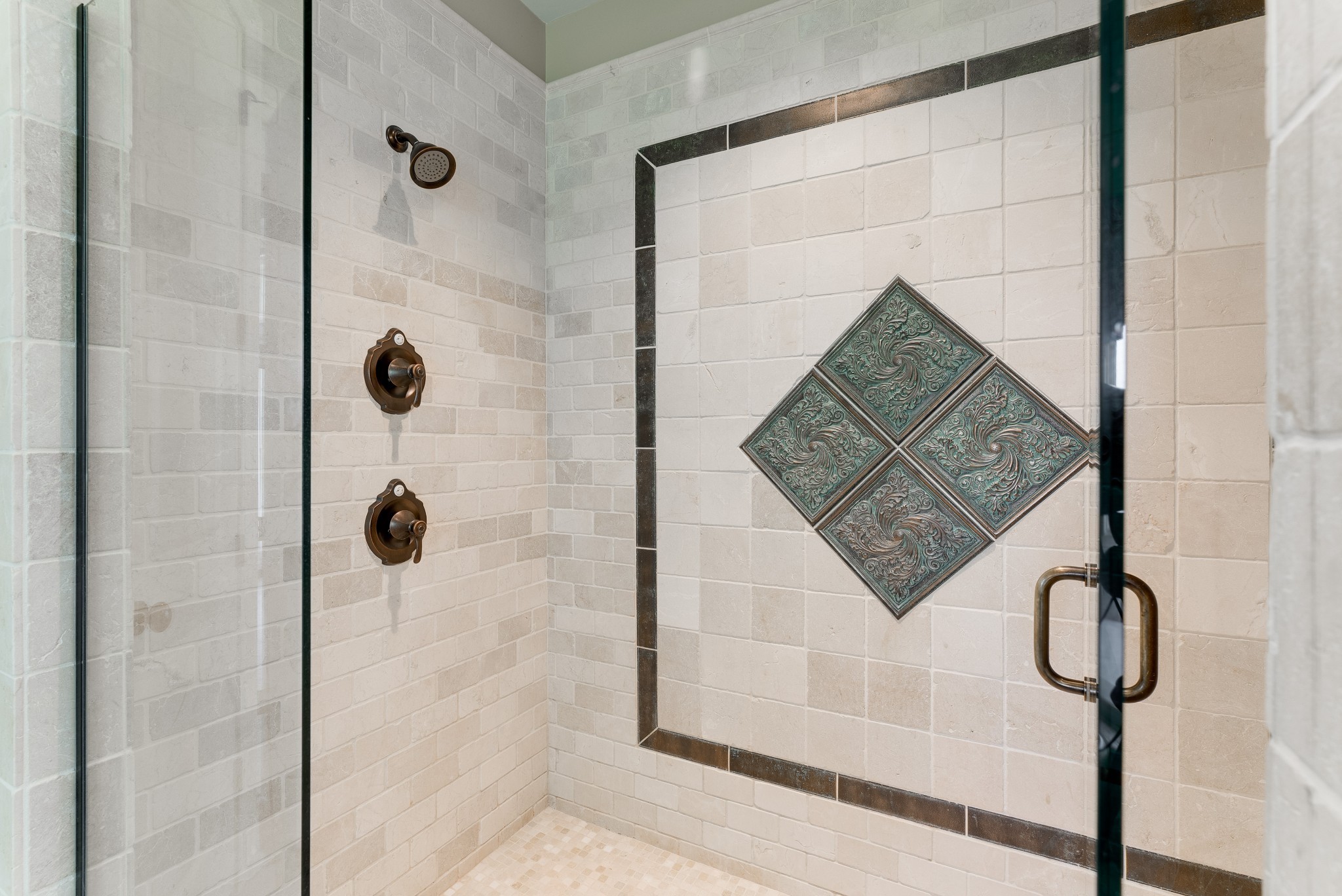 102 Stream Valley Blvd