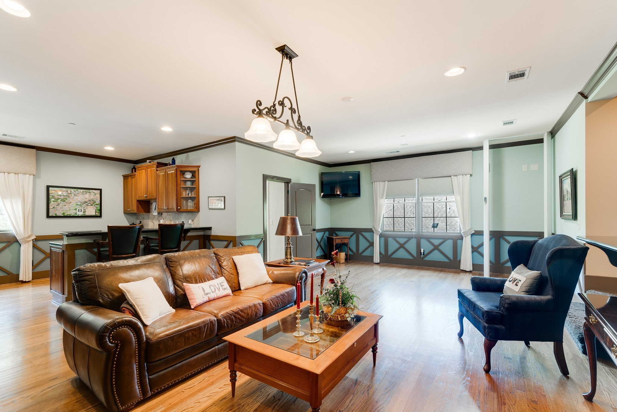 102 Stream Valley Blvd