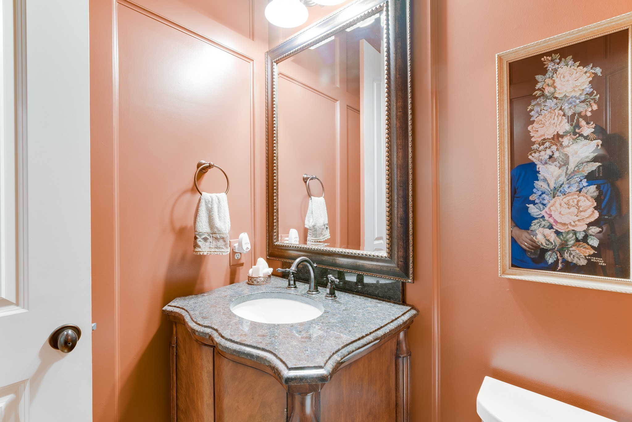 102 Stream Valley Blvd