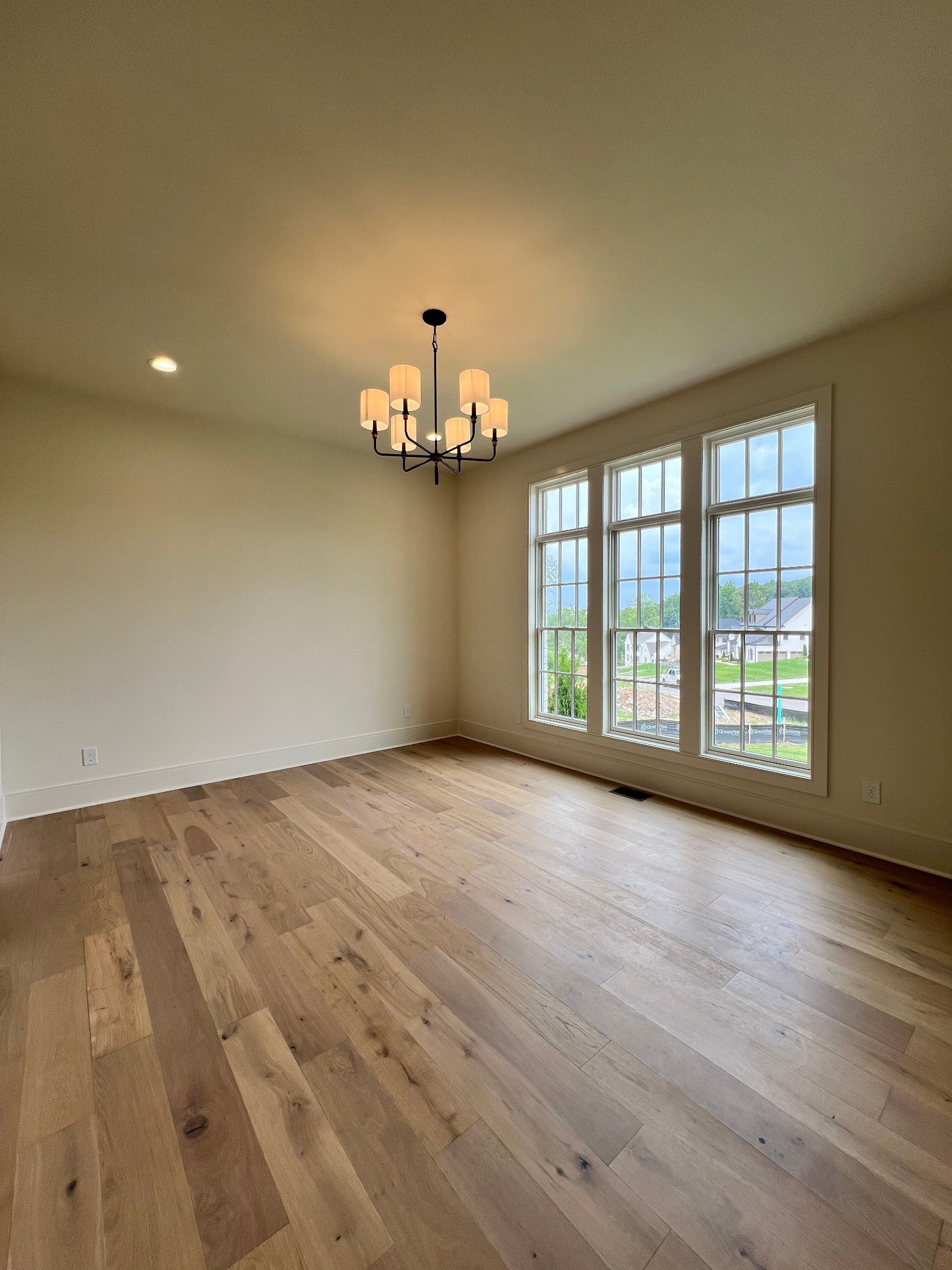 1629 Kaschlina Point