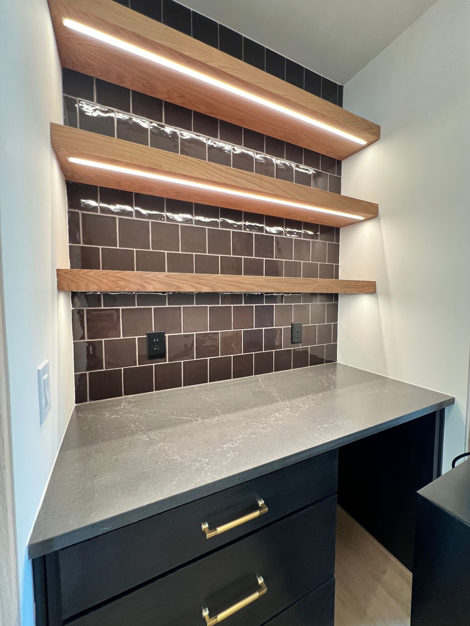 1629 Kaschlina Point