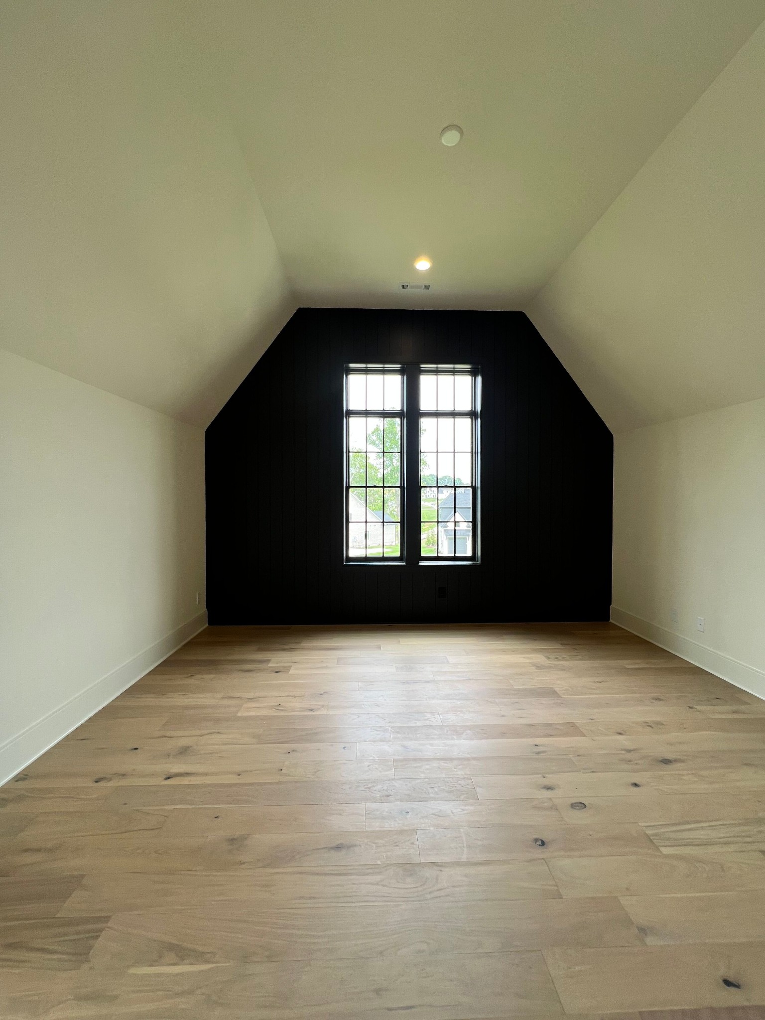 1629 Kaschlina Point