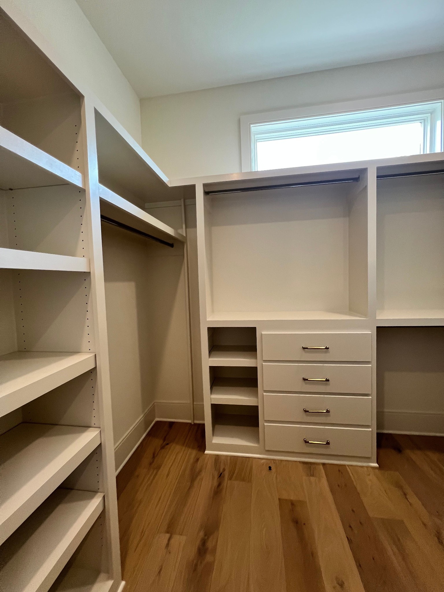 1629 Kaschlina Point