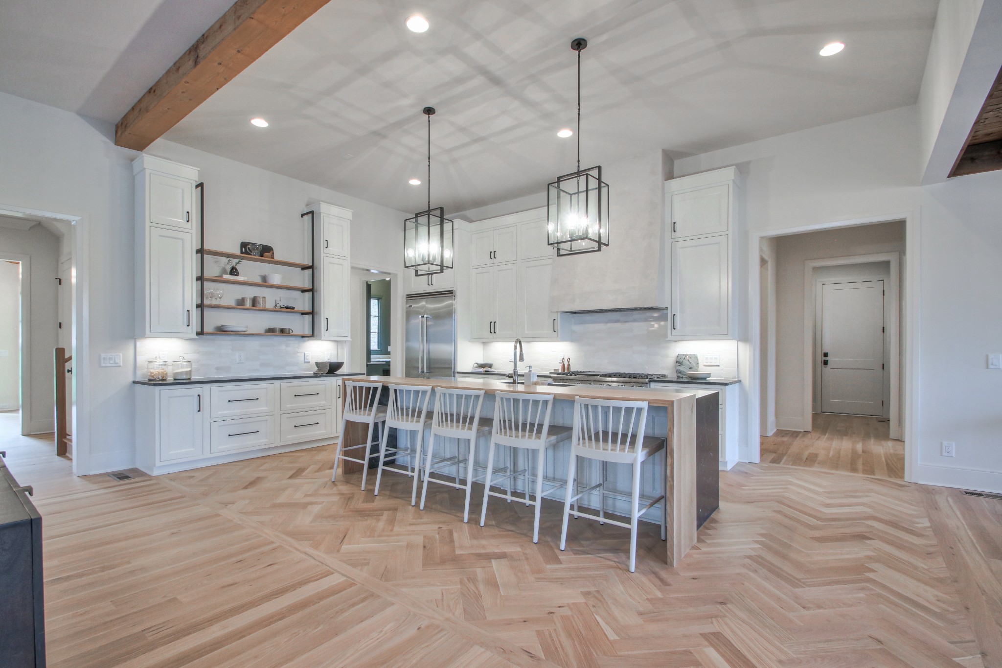 1629 Kaschlina Point