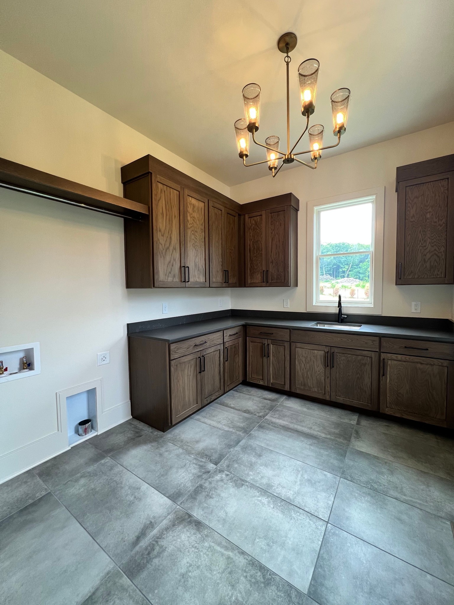 1629 Kaschlina Point