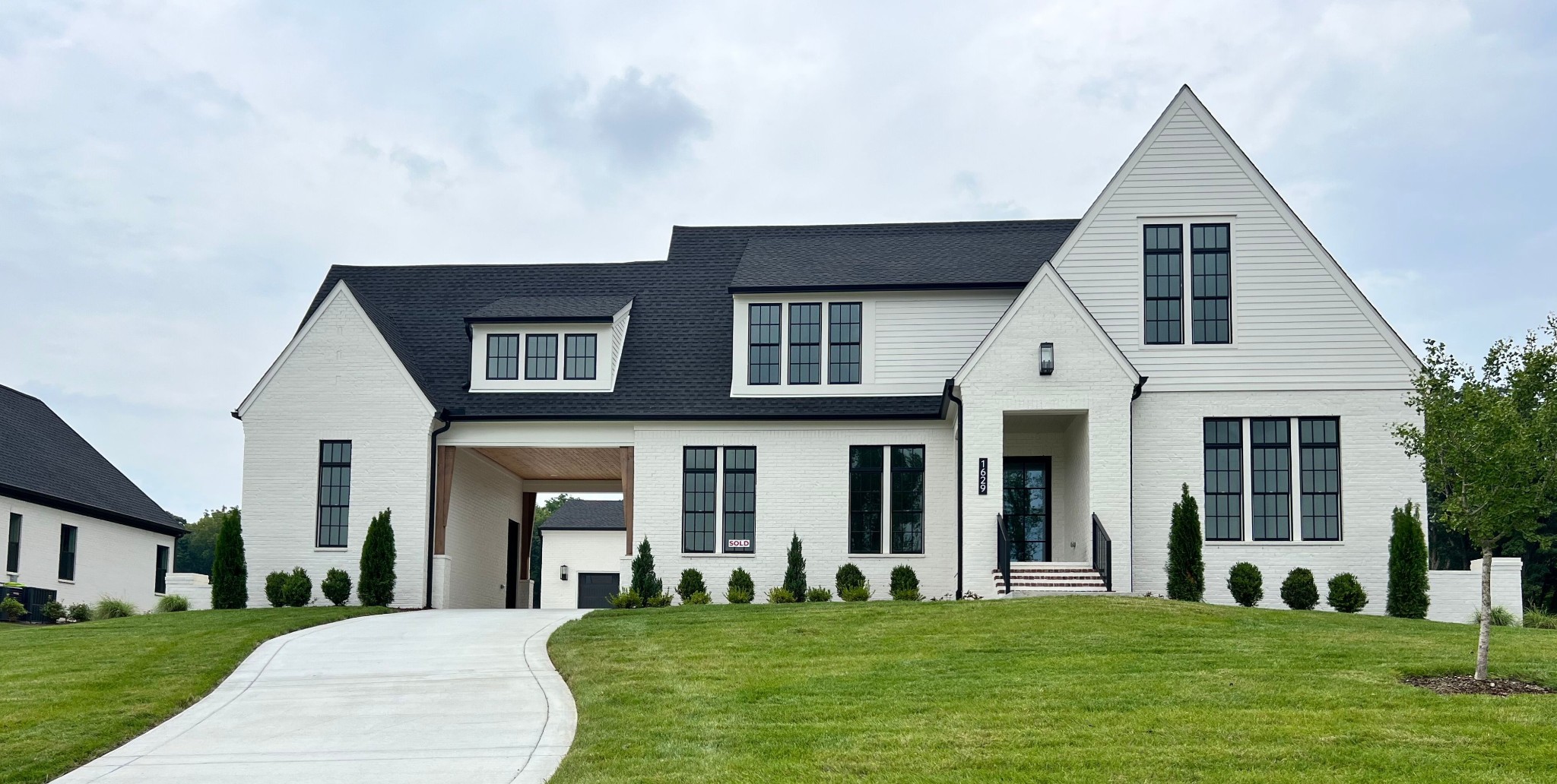 1629 Kaschlina Point