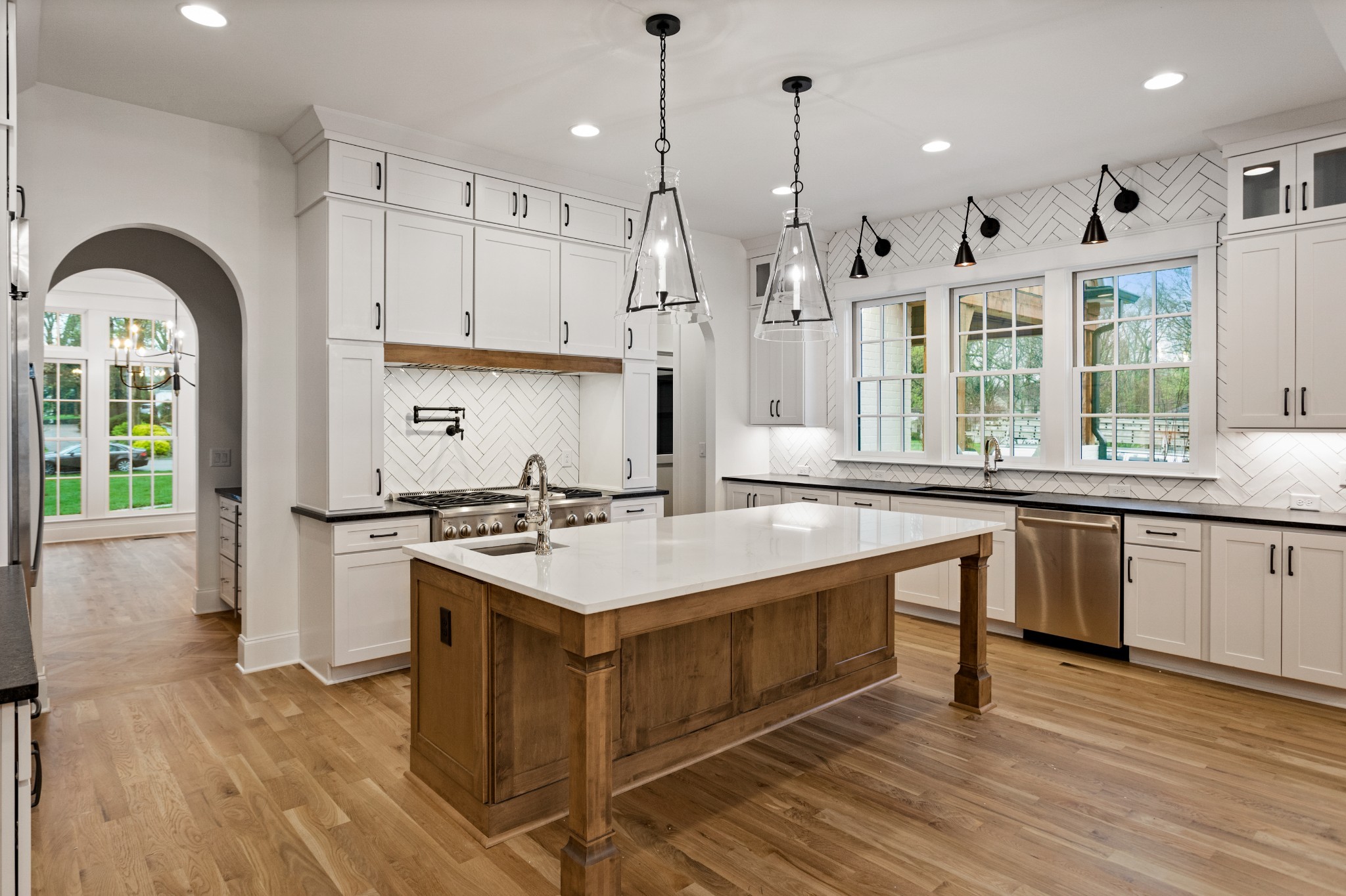 1629 Kaschlina Point