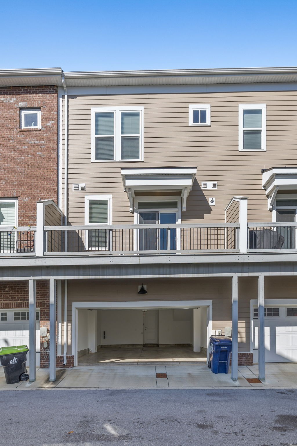 108 Burkitt Commons Ave