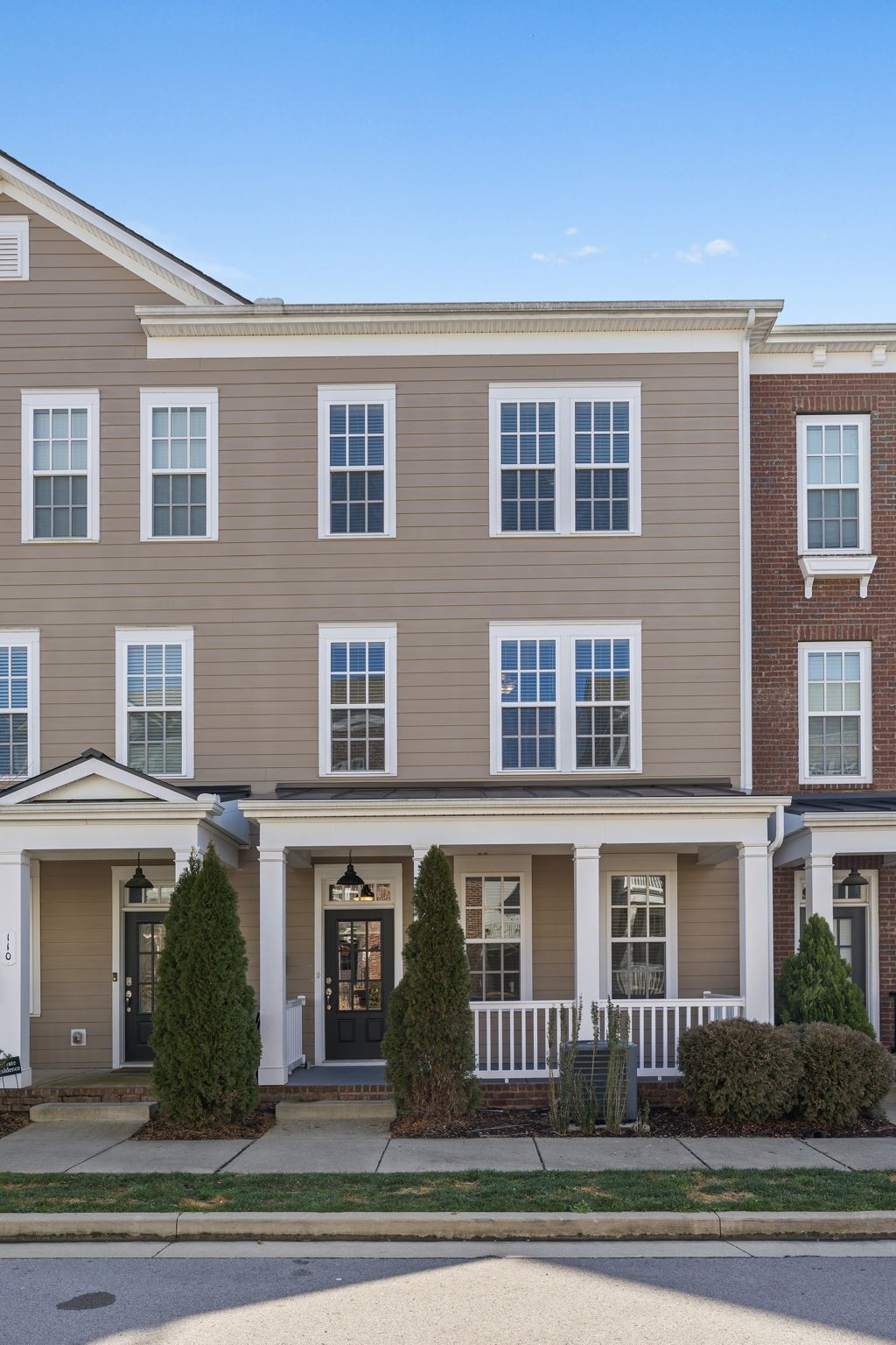 108 Burkitt Commons Ave