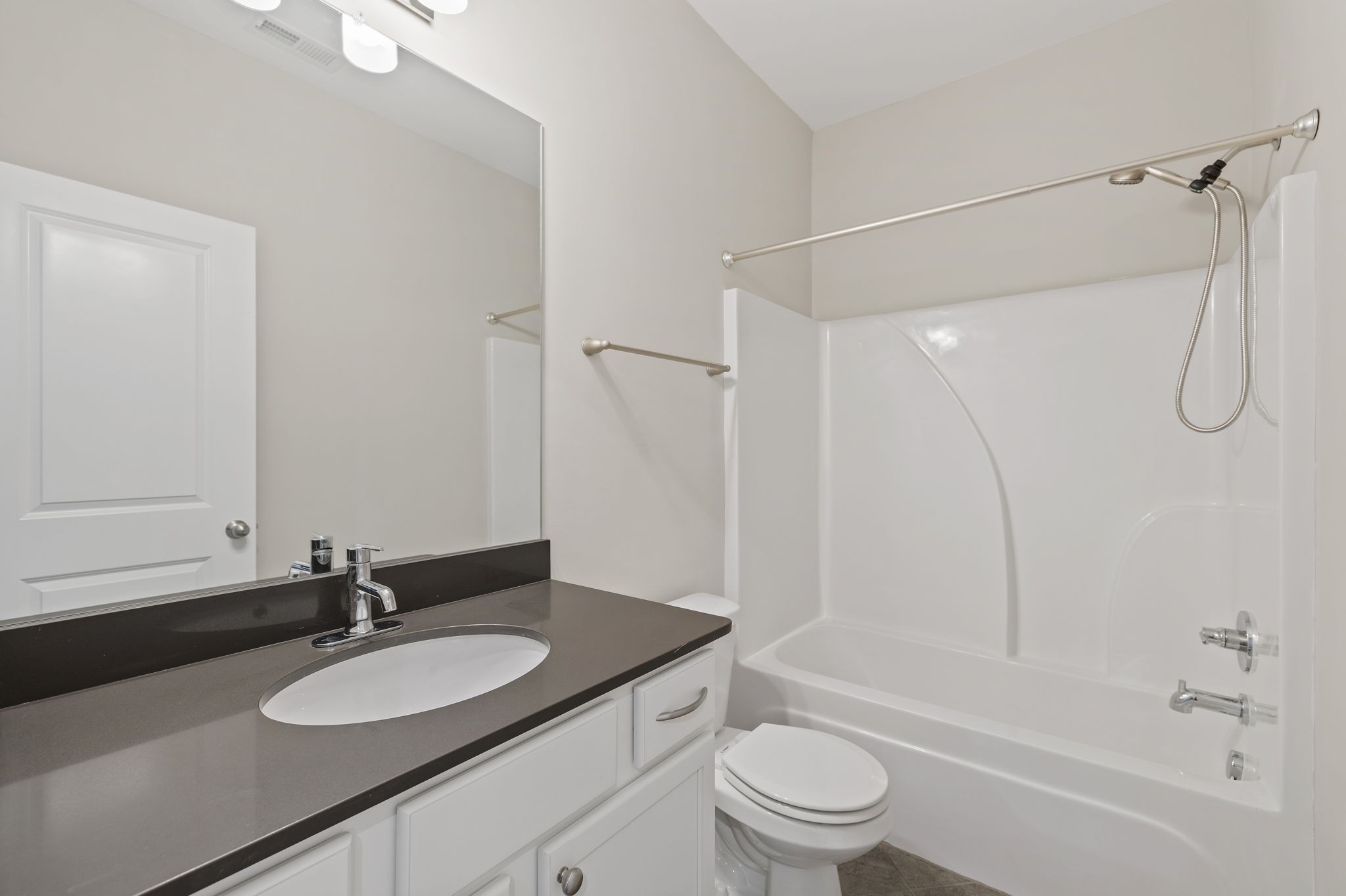 108 Burkitt Commons Ave