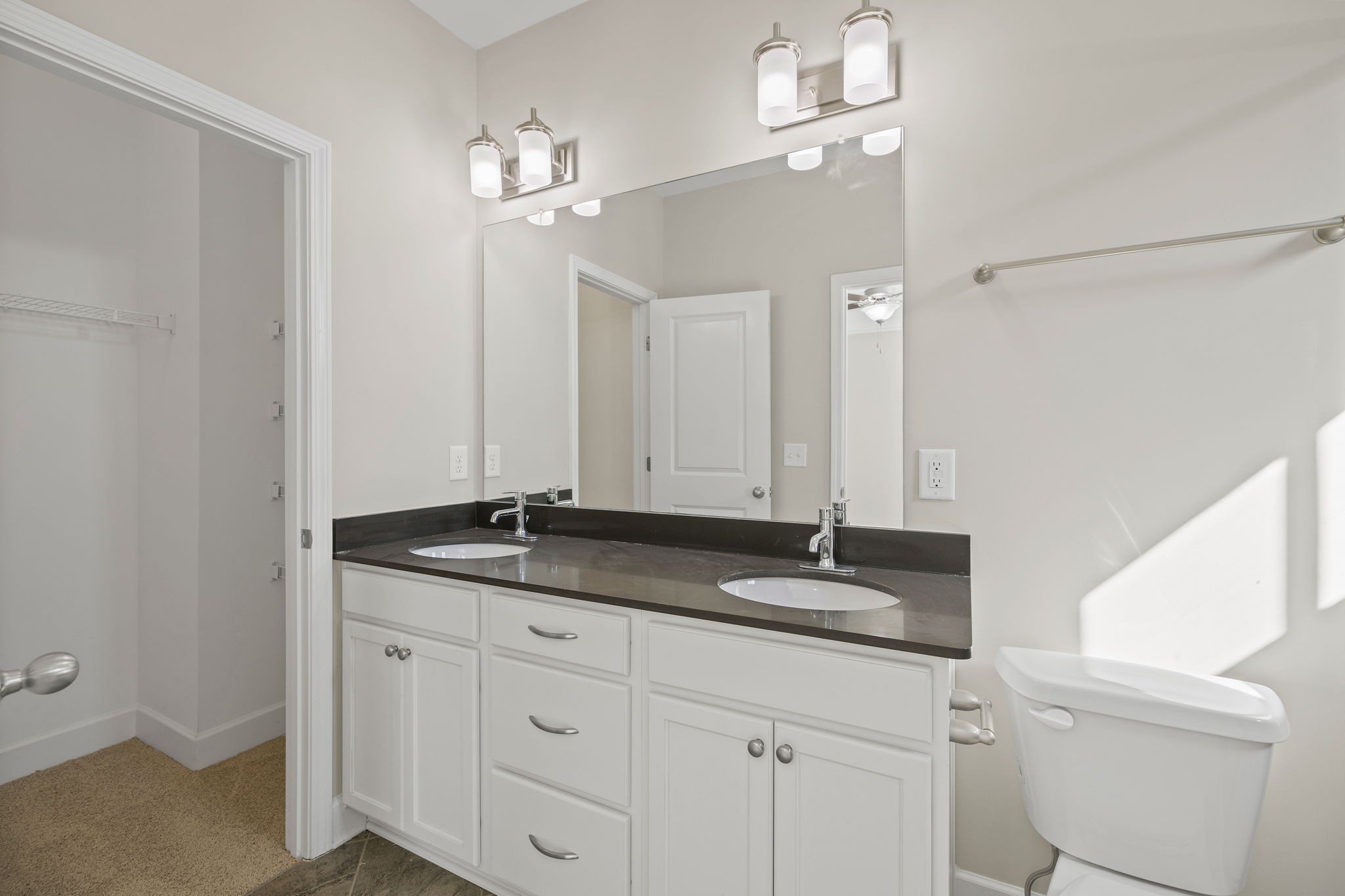 108 Burkitt Commons Ave