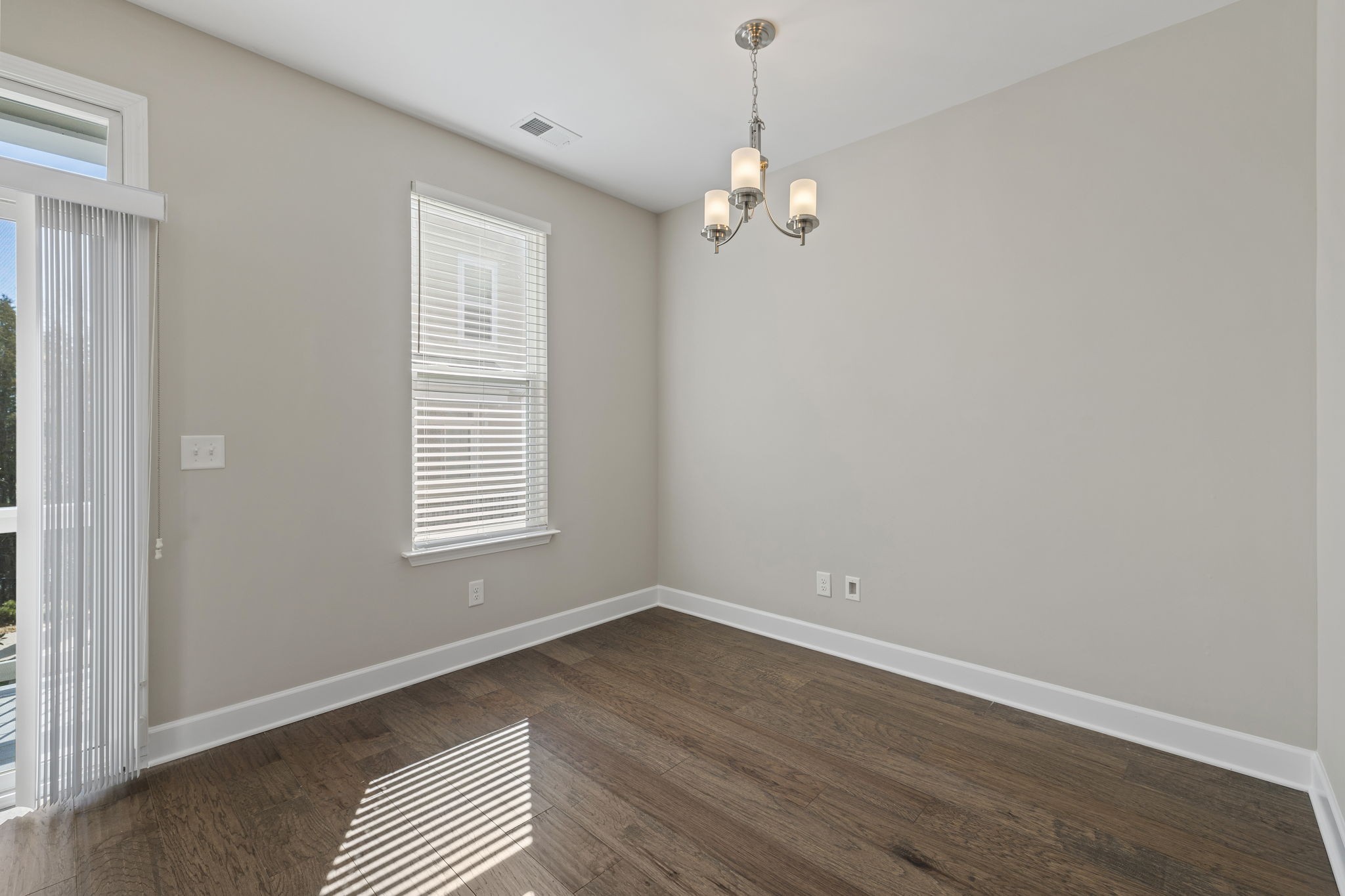 108 Burkitt Commons Ave