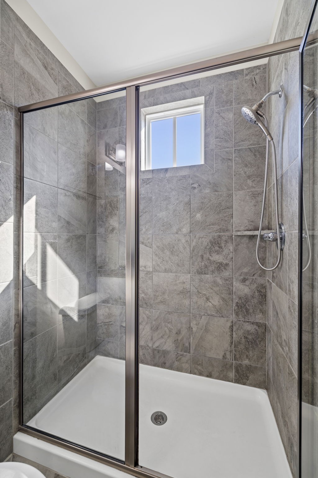 108 Burkitt Commons Ave