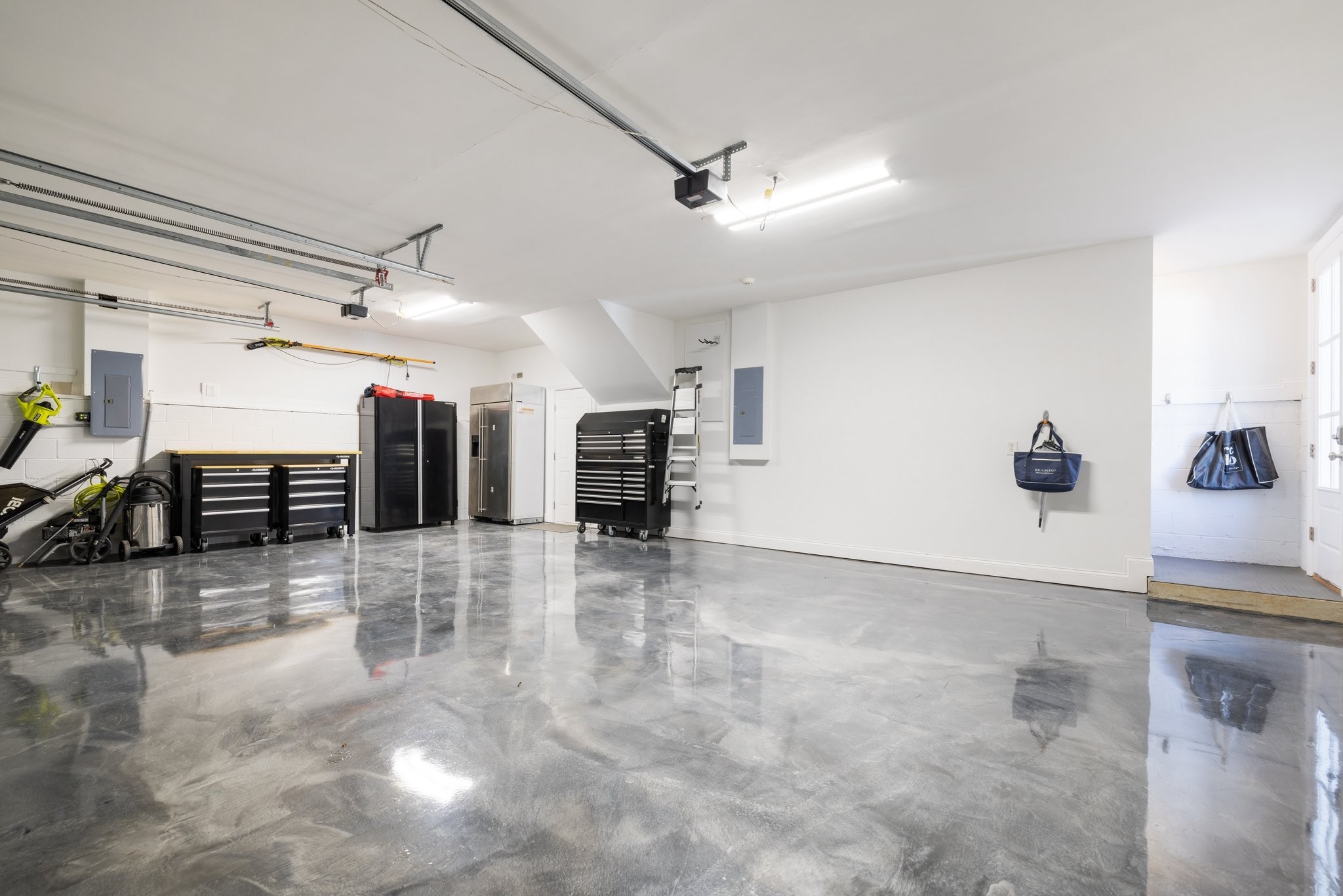 1628 Championship Blvd