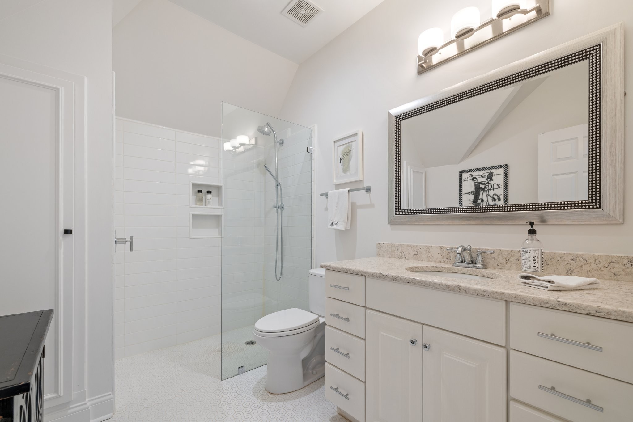 1628 Championship Blvd