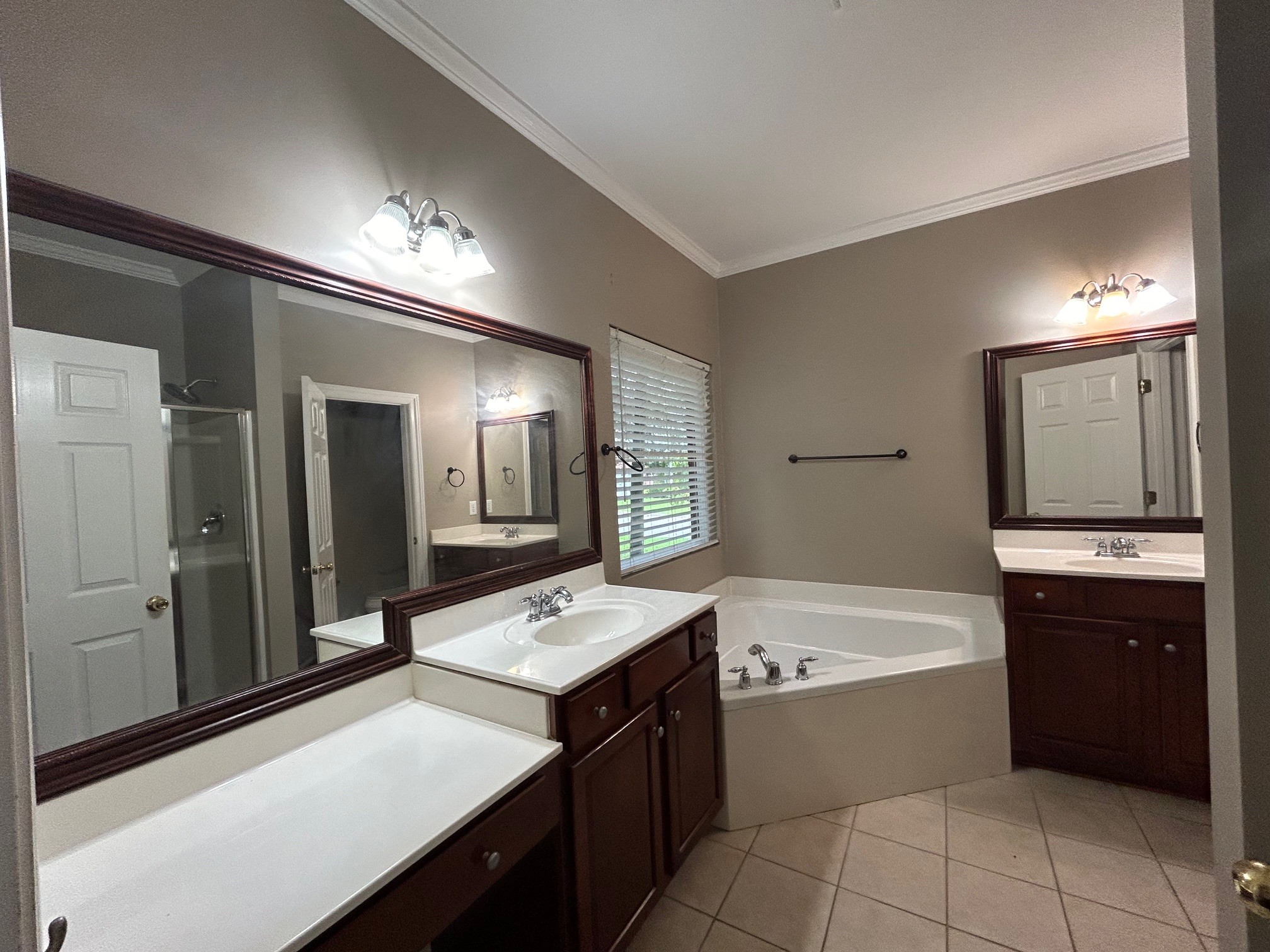 1286 Bridgeton Park Dr