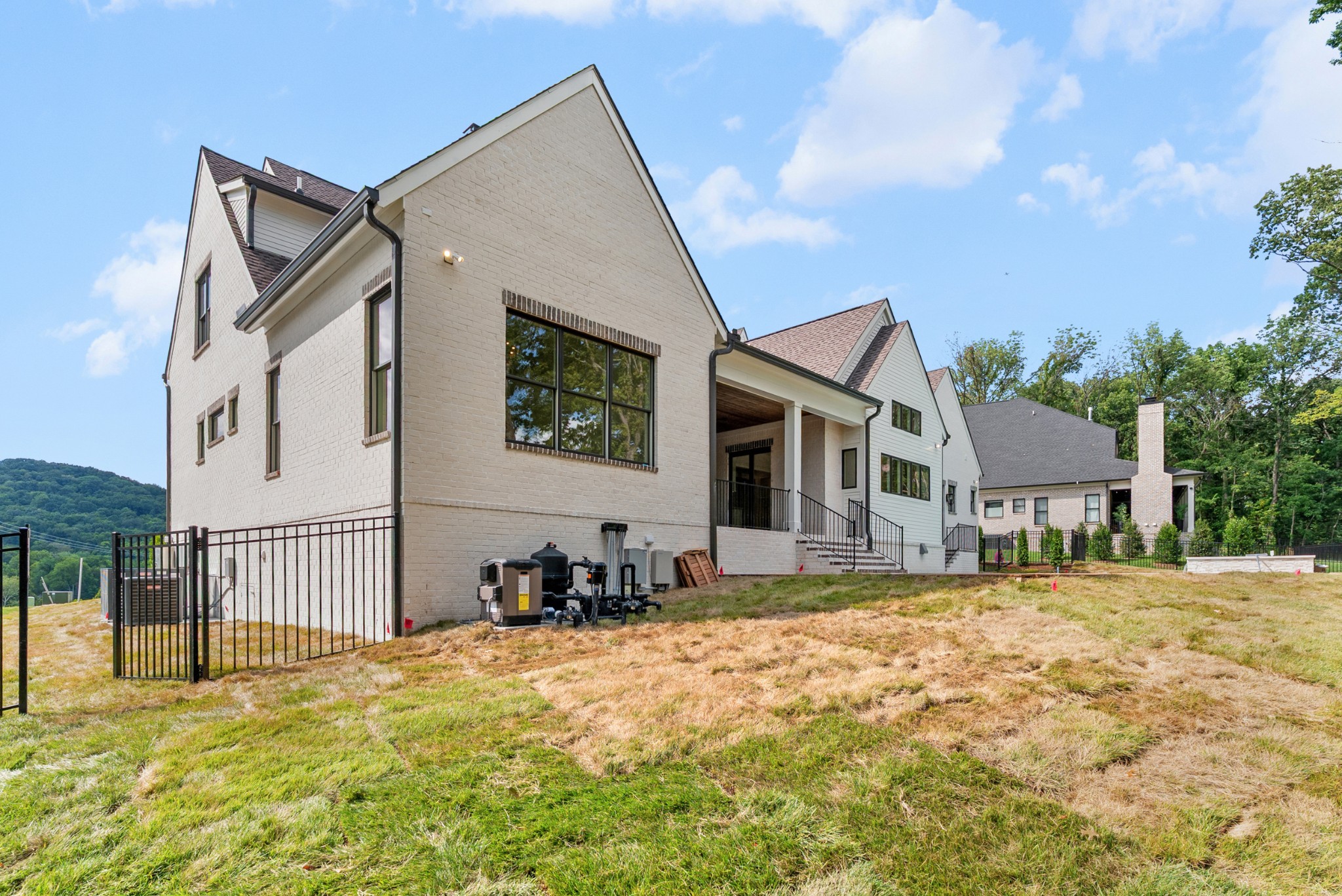 1662 Geralds Dr