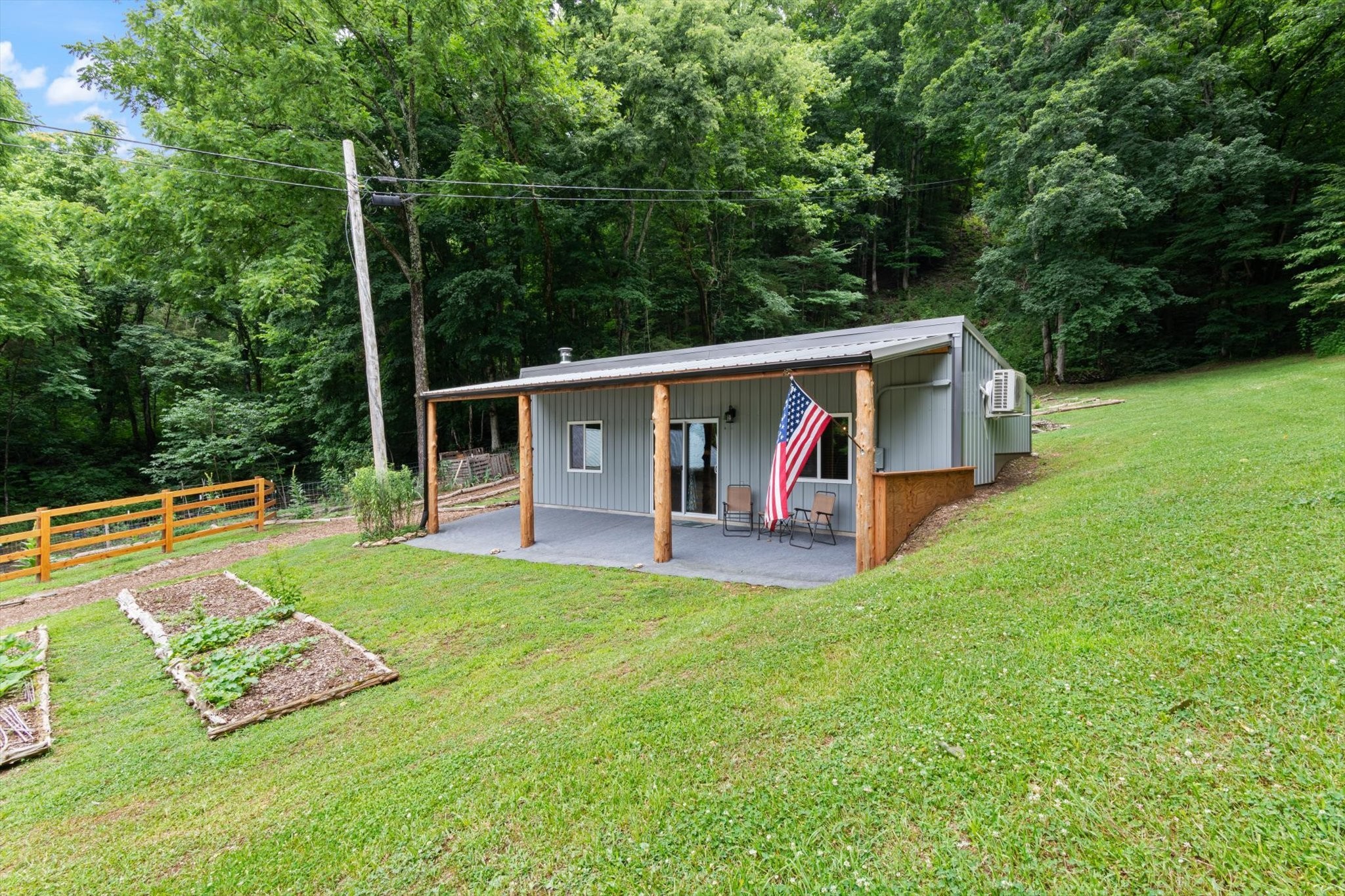 8491 Gainesboro Hwy