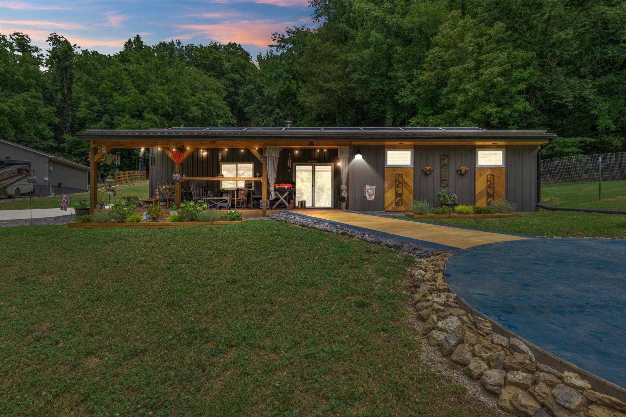 8491 Gainesboro Hwy