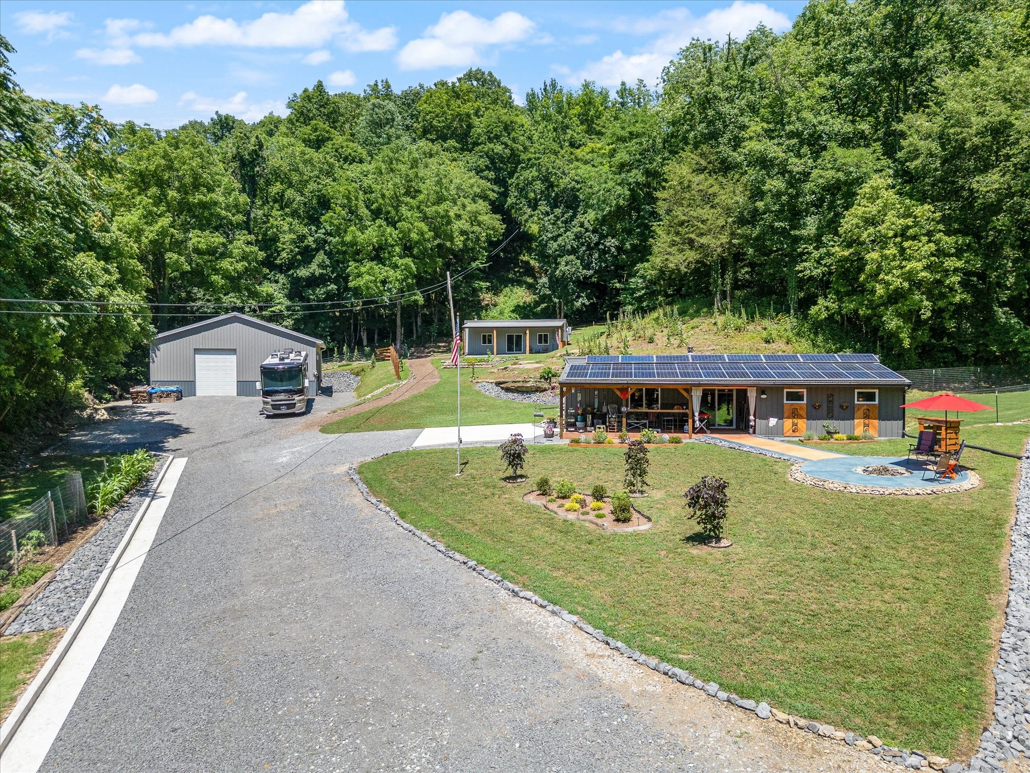 8491 Gainesboro Hwy