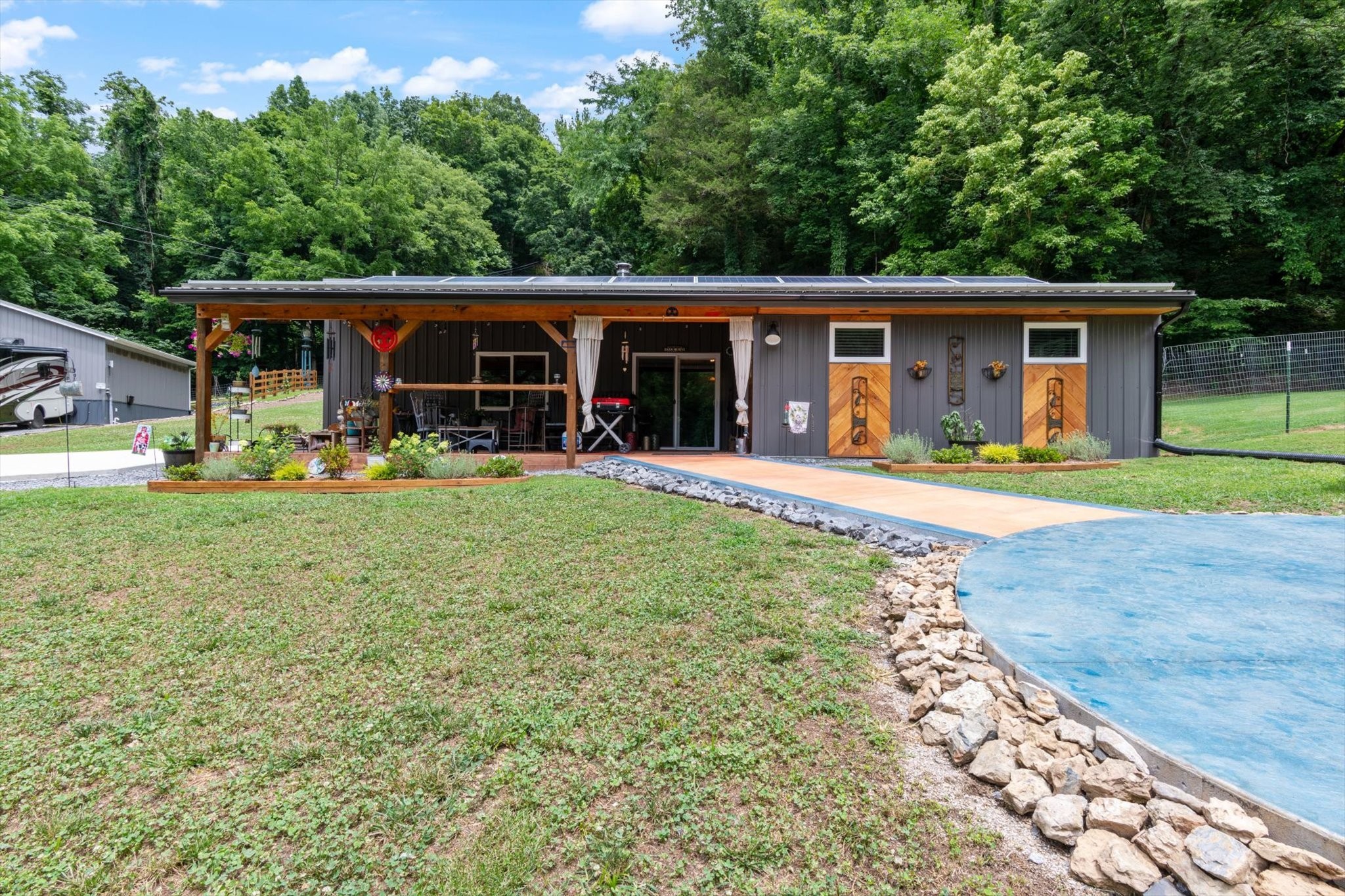 8491 Gainesboro Hwy
