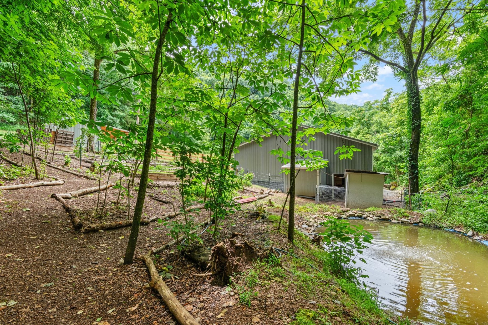 8491 Gainesboro Hwy