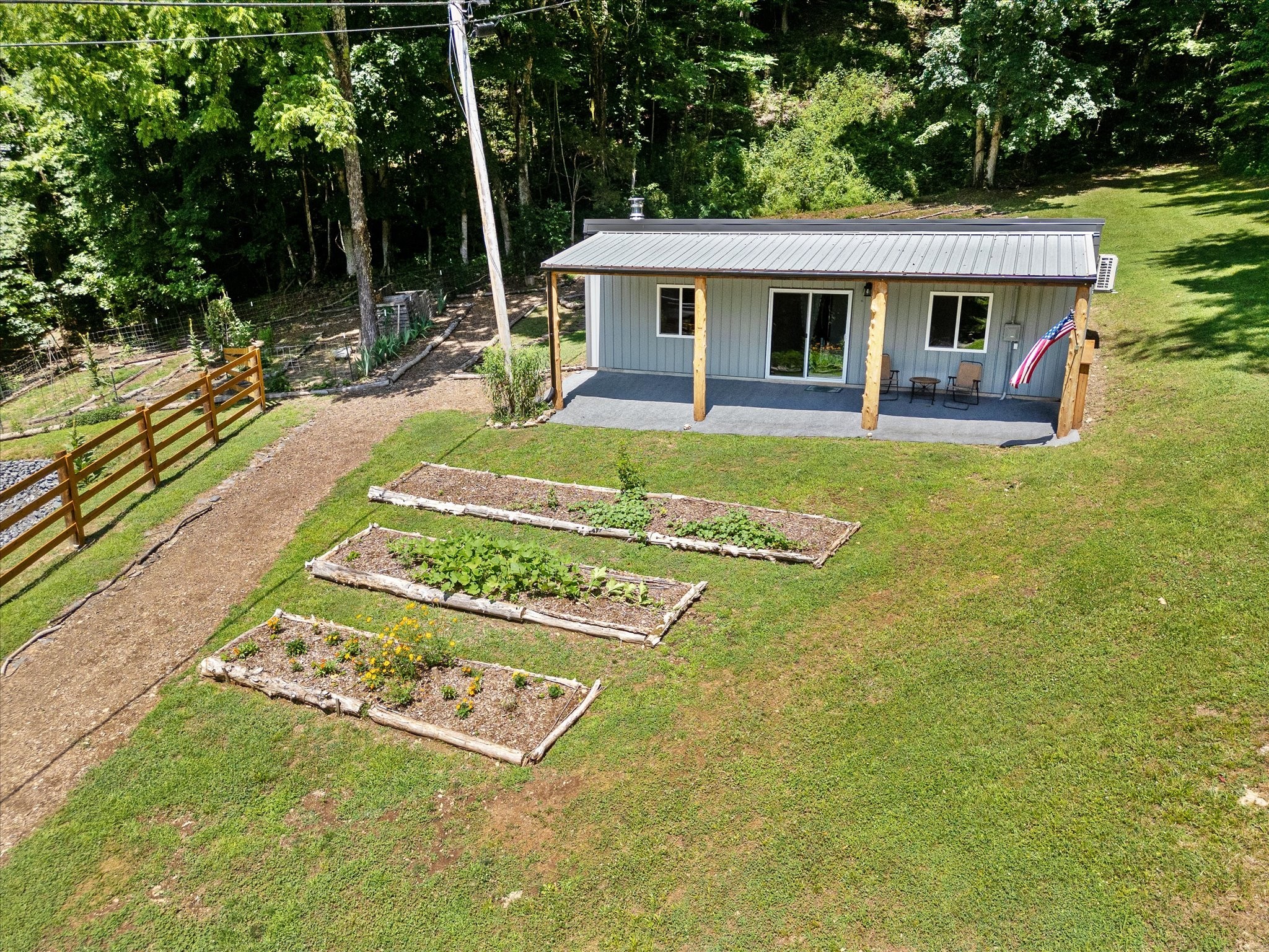 8491 Gainesboro Hwy