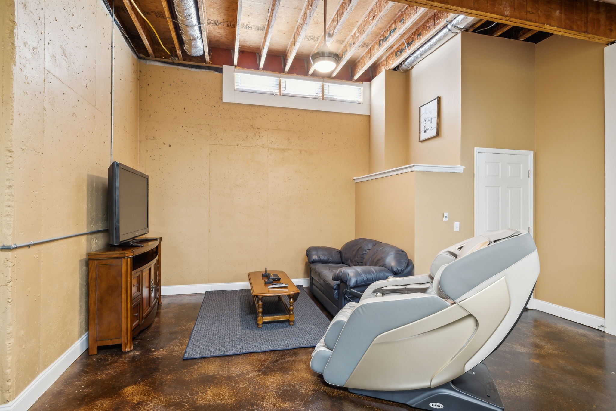 4341 Ambergate Ct