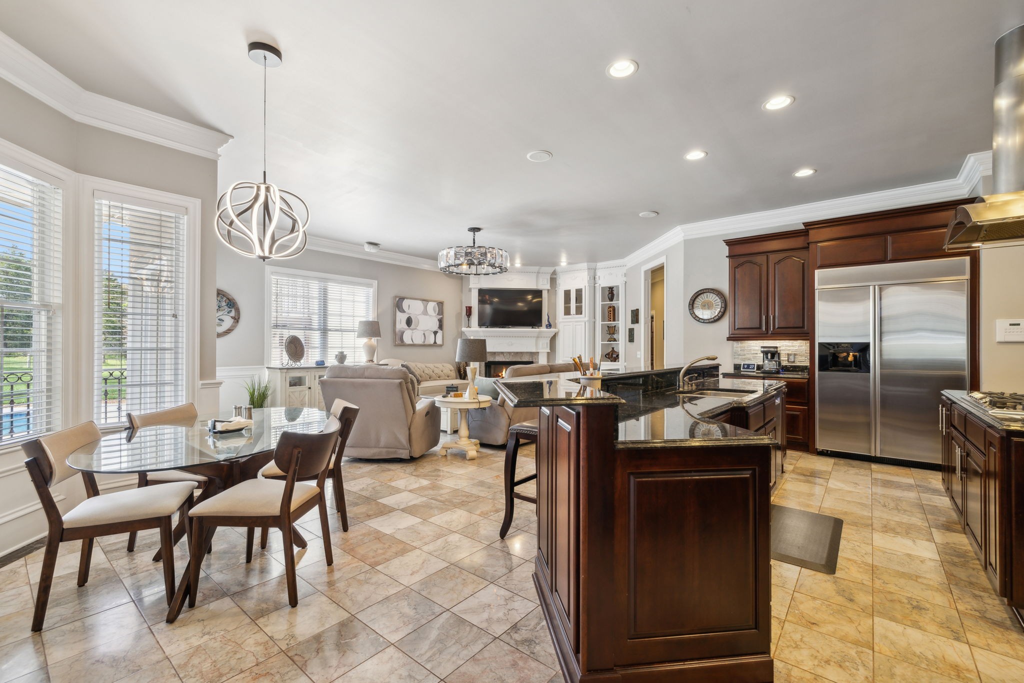 4341 Ambergate Ct