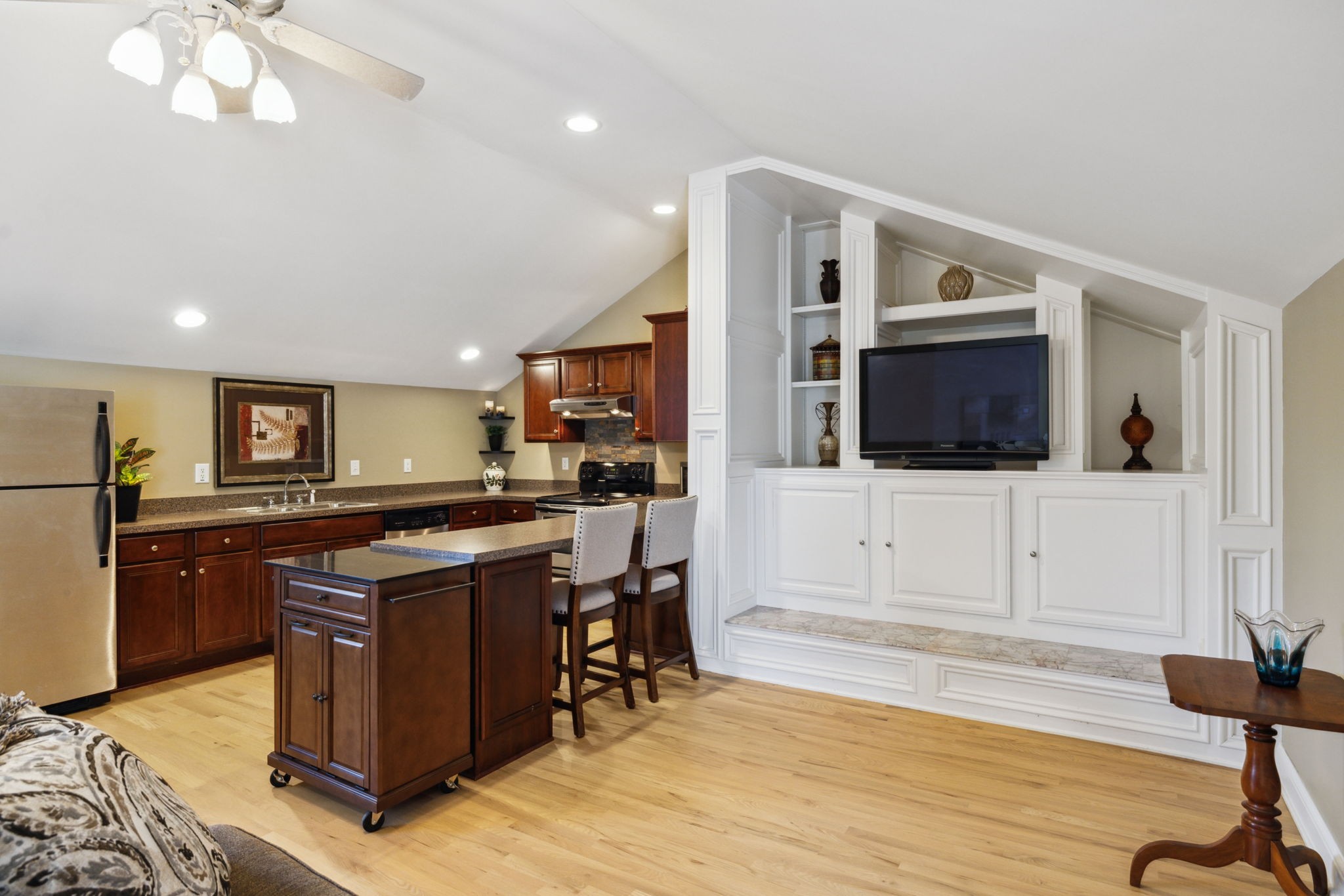 4341 Ambergate Ct