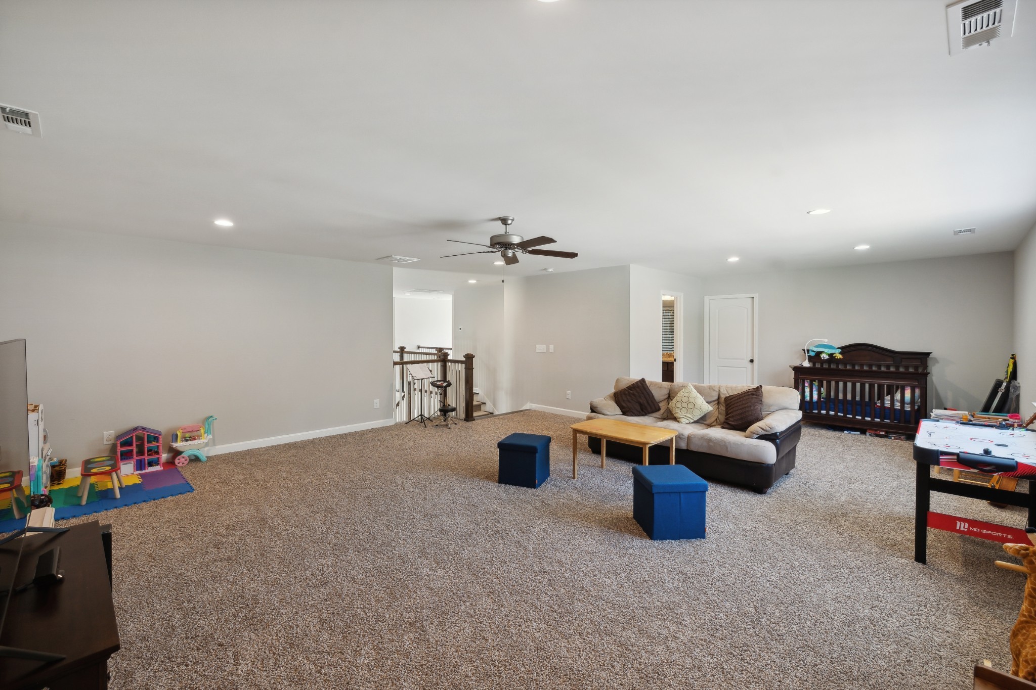 9600 Stonebluff Dr