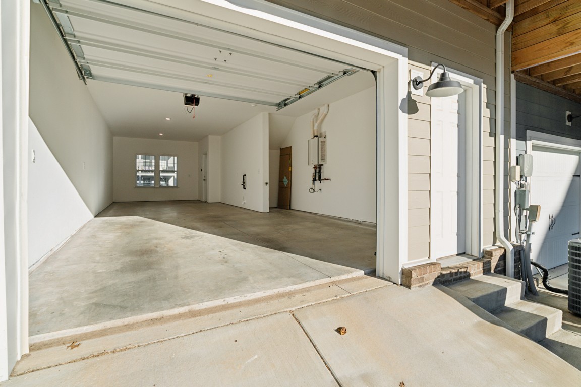 839 Westcott Ln