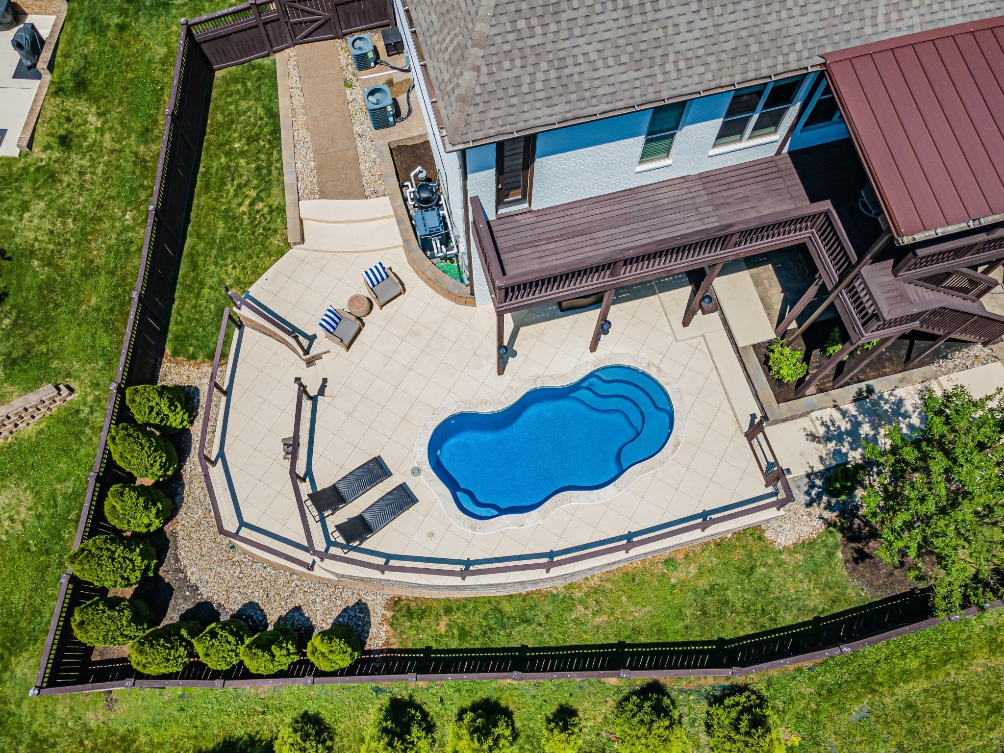 318 Crescent Moon Cir