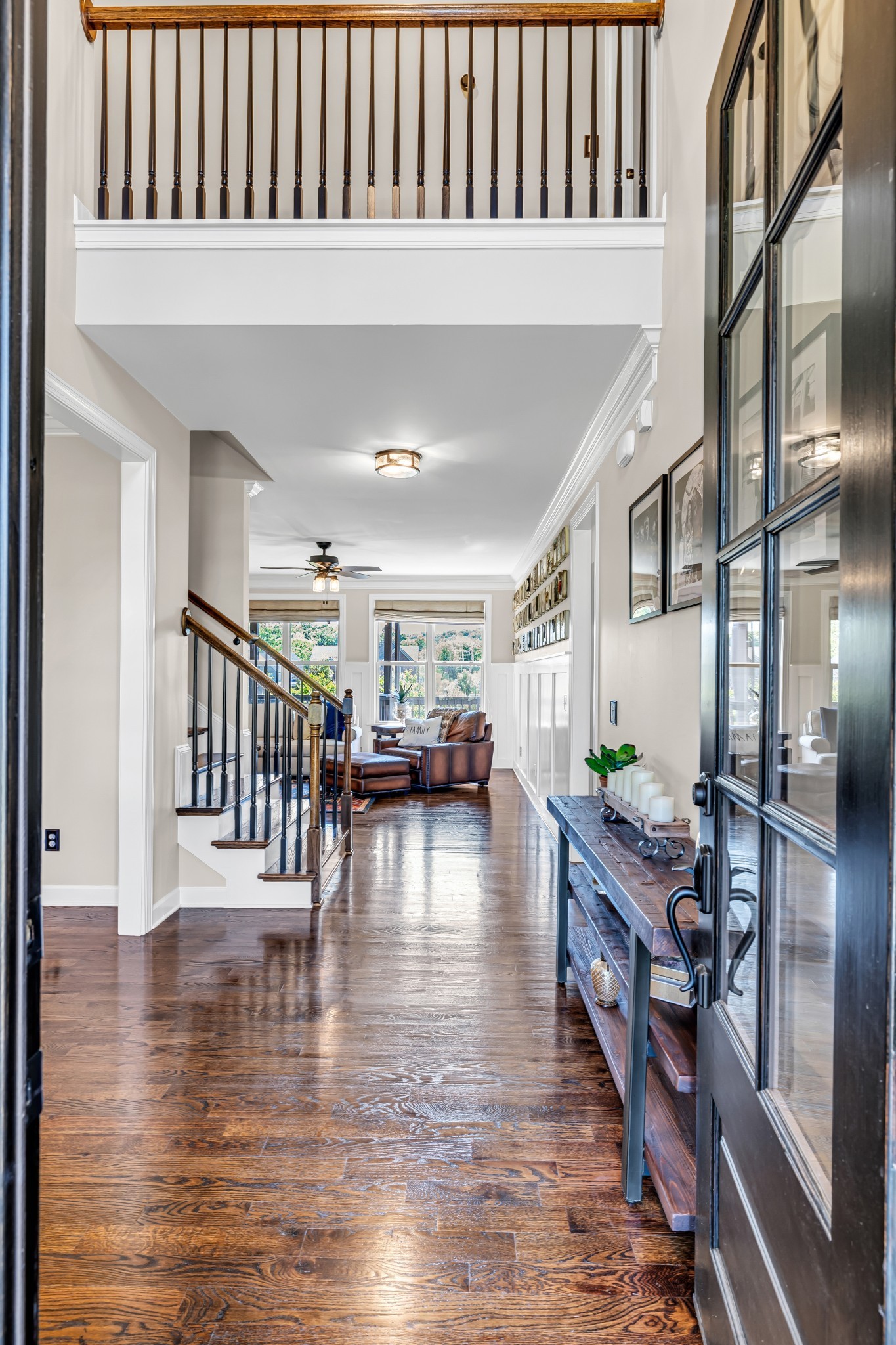 318 Crescent Moon Cir