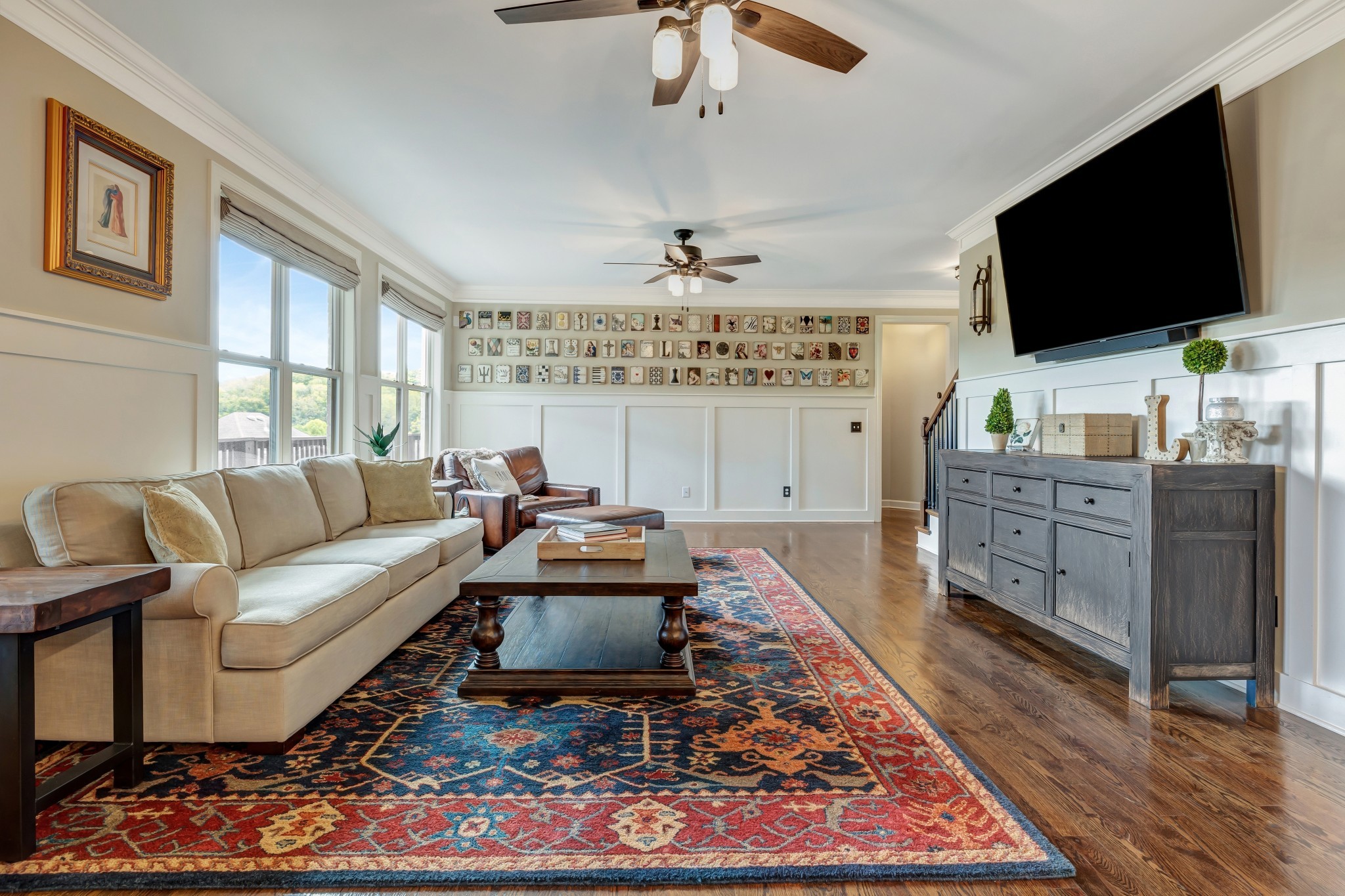 318 Crescent Moon Cir