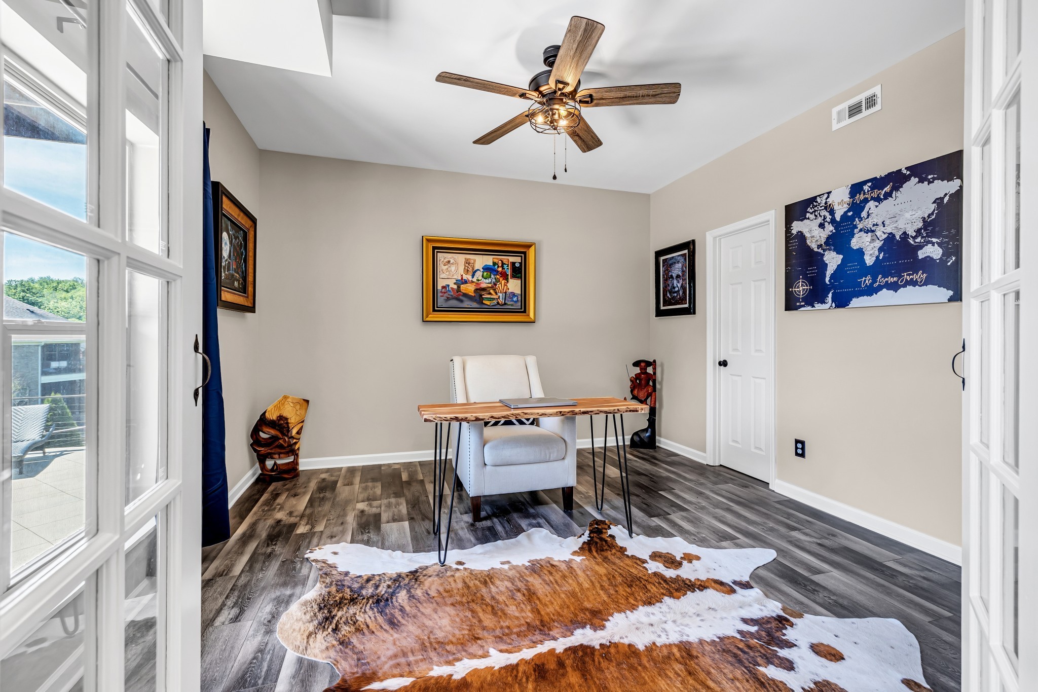 318 Crescent Moon Cir