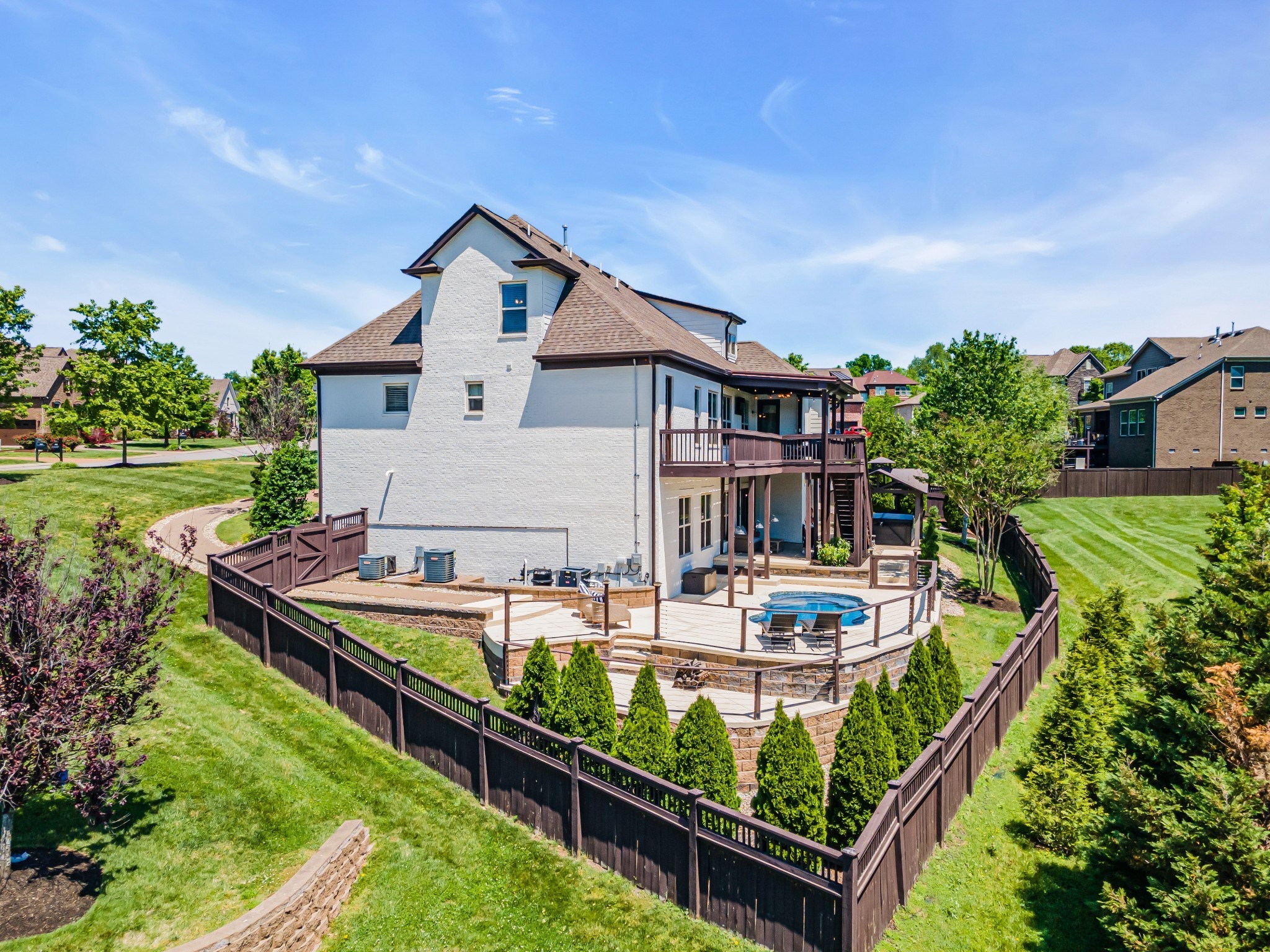 318 Crescent Moon Cir